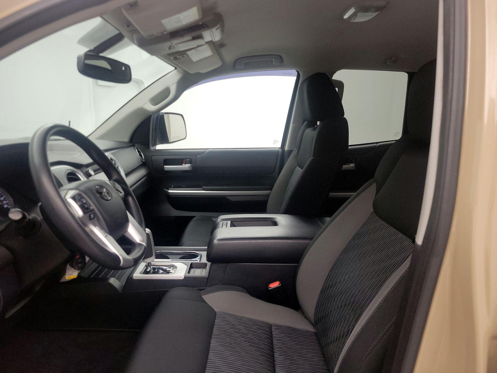 Thumbnail: 2017 Toyota Tundra - 11