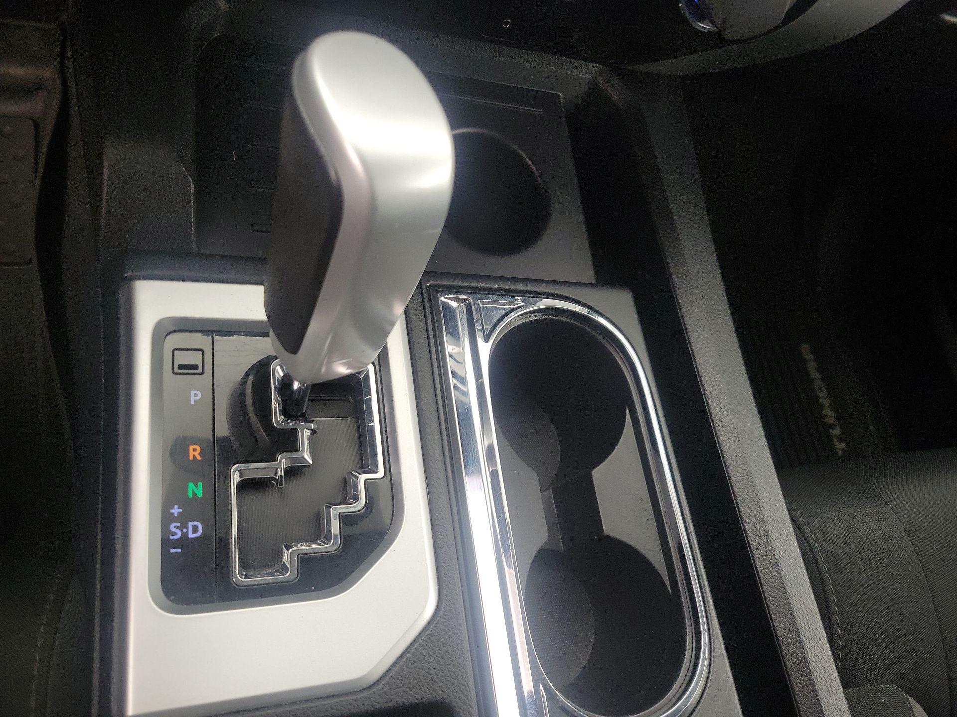 Thumbnail: 2017 Toyota Tundra - 17