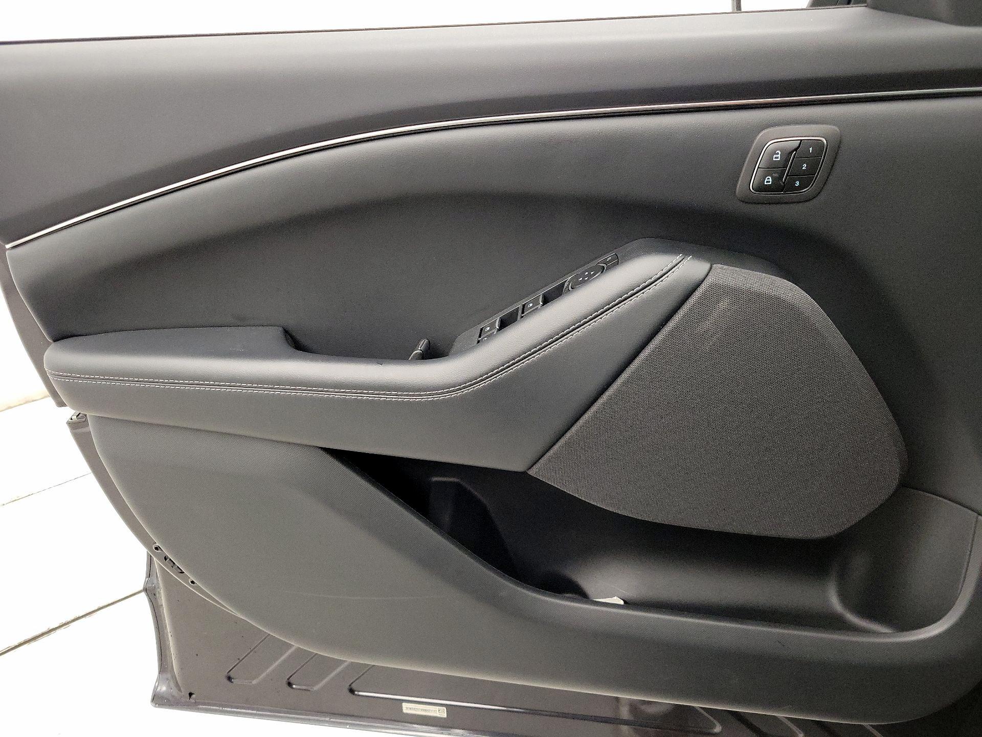 Thumbnail: 2022 Ford Mustang Mach-E - 12