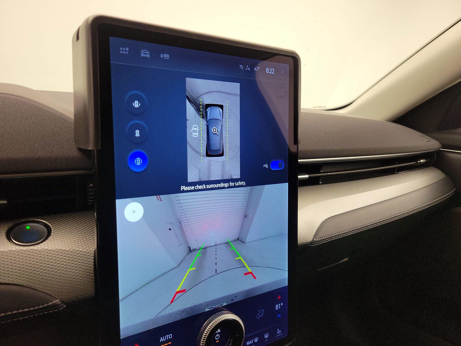 Thumbnail: 2022 Ford Mustang Mach-E - 15