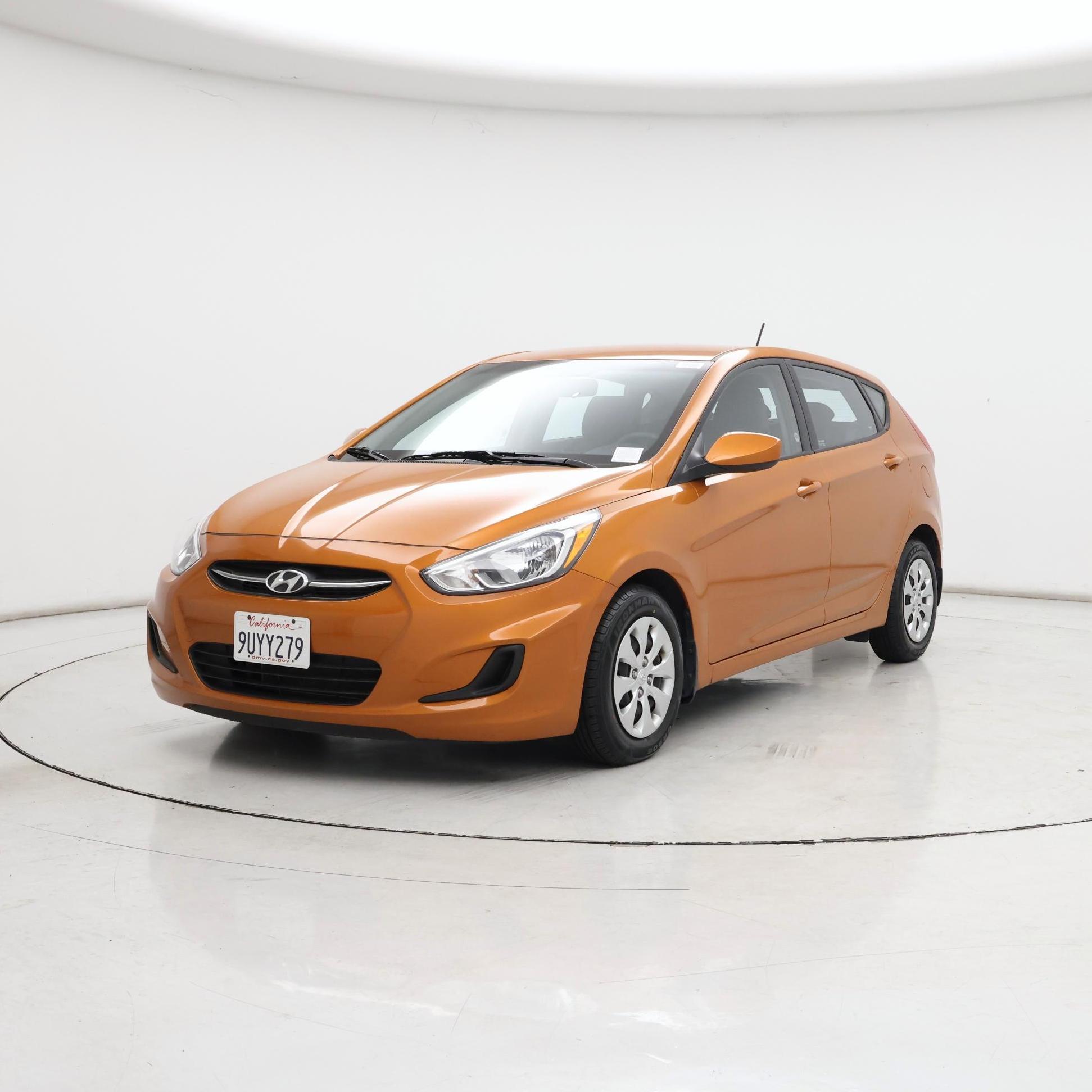 Thumbnail: 2015 Hyundai Accent - 4