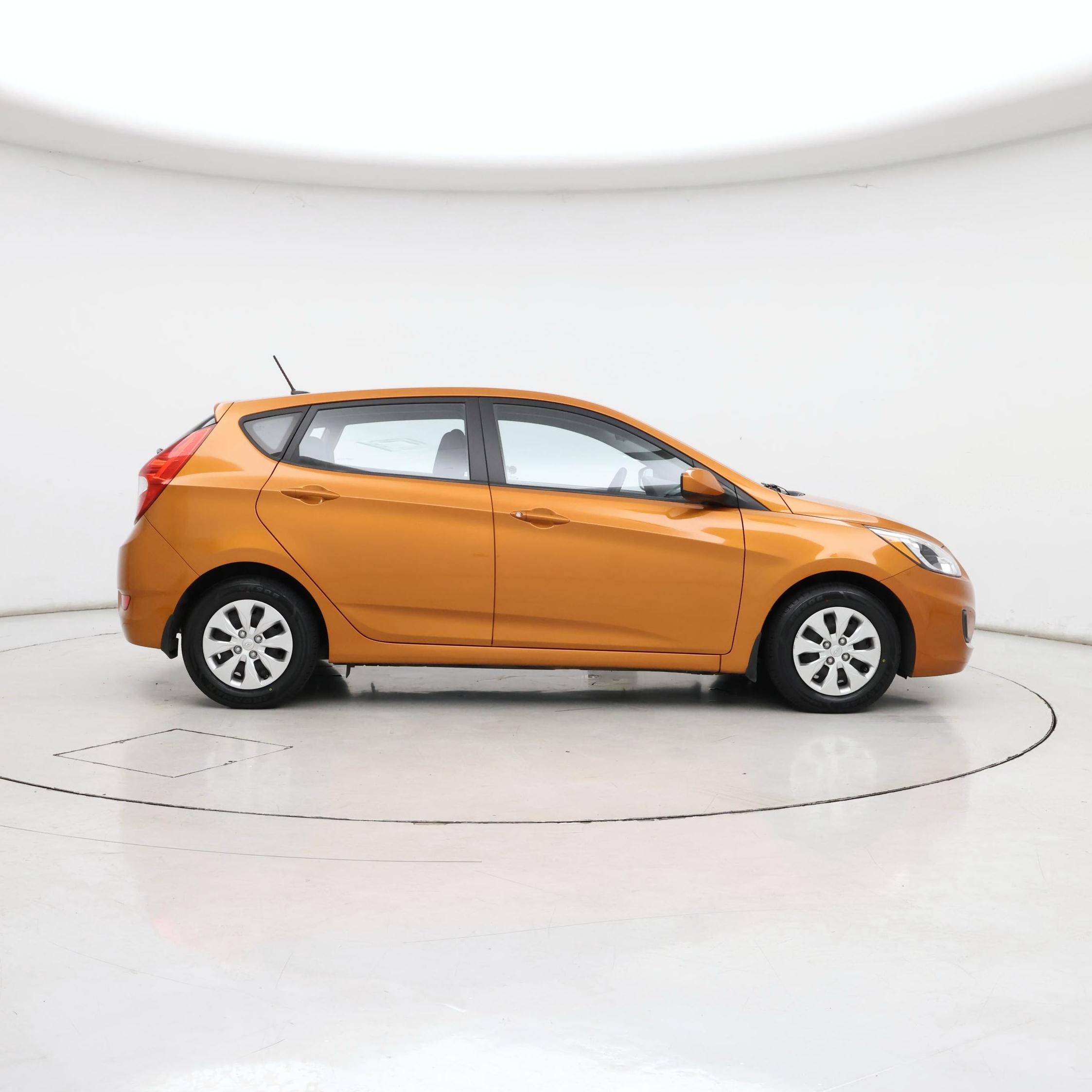 Thumbnail: 2015 Hyundai Accent - 7