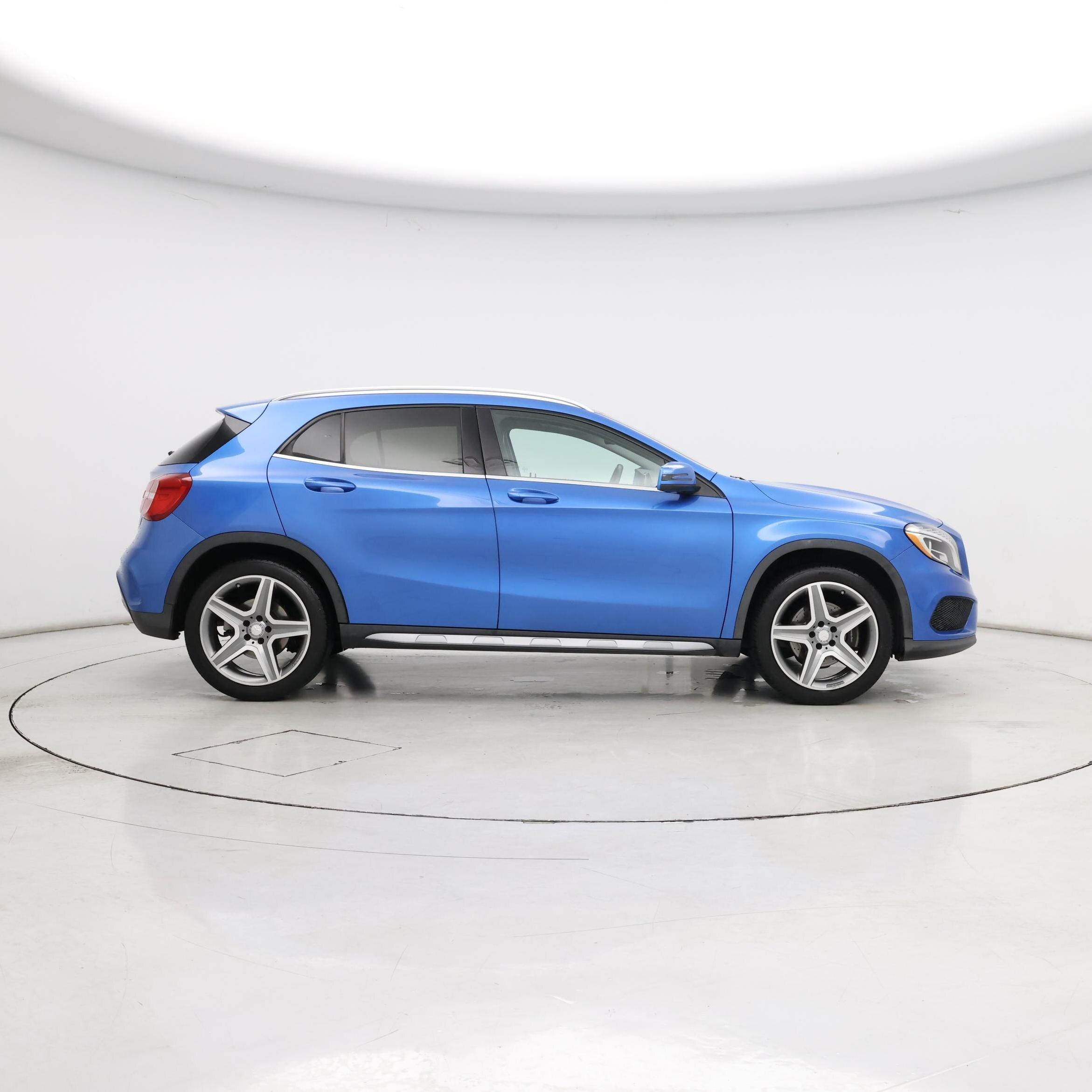 Thumbnail: 2015 Mercedes-Benz GLA - 7