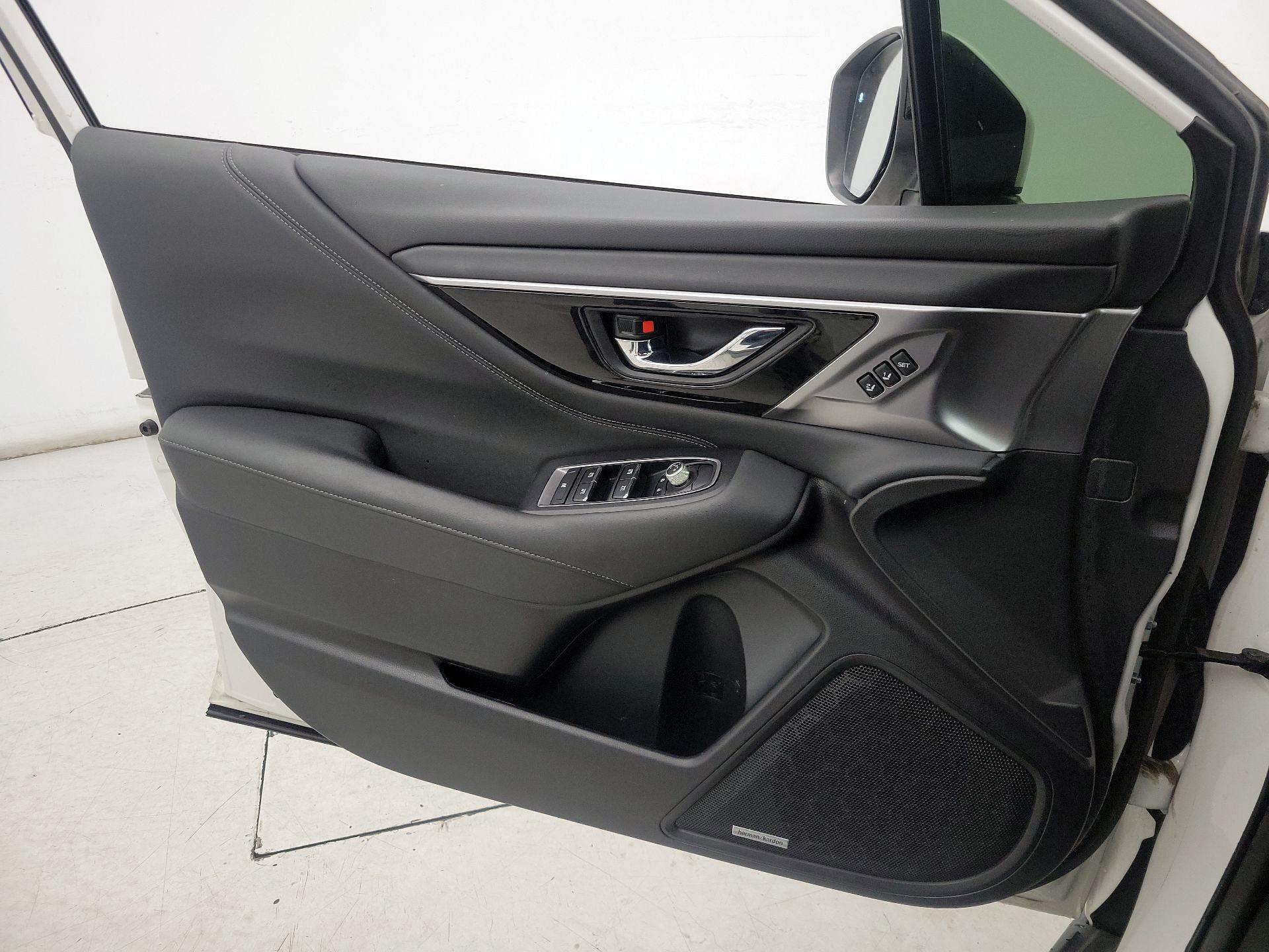 Thumbnail: 2022 Subaru Outback - 12