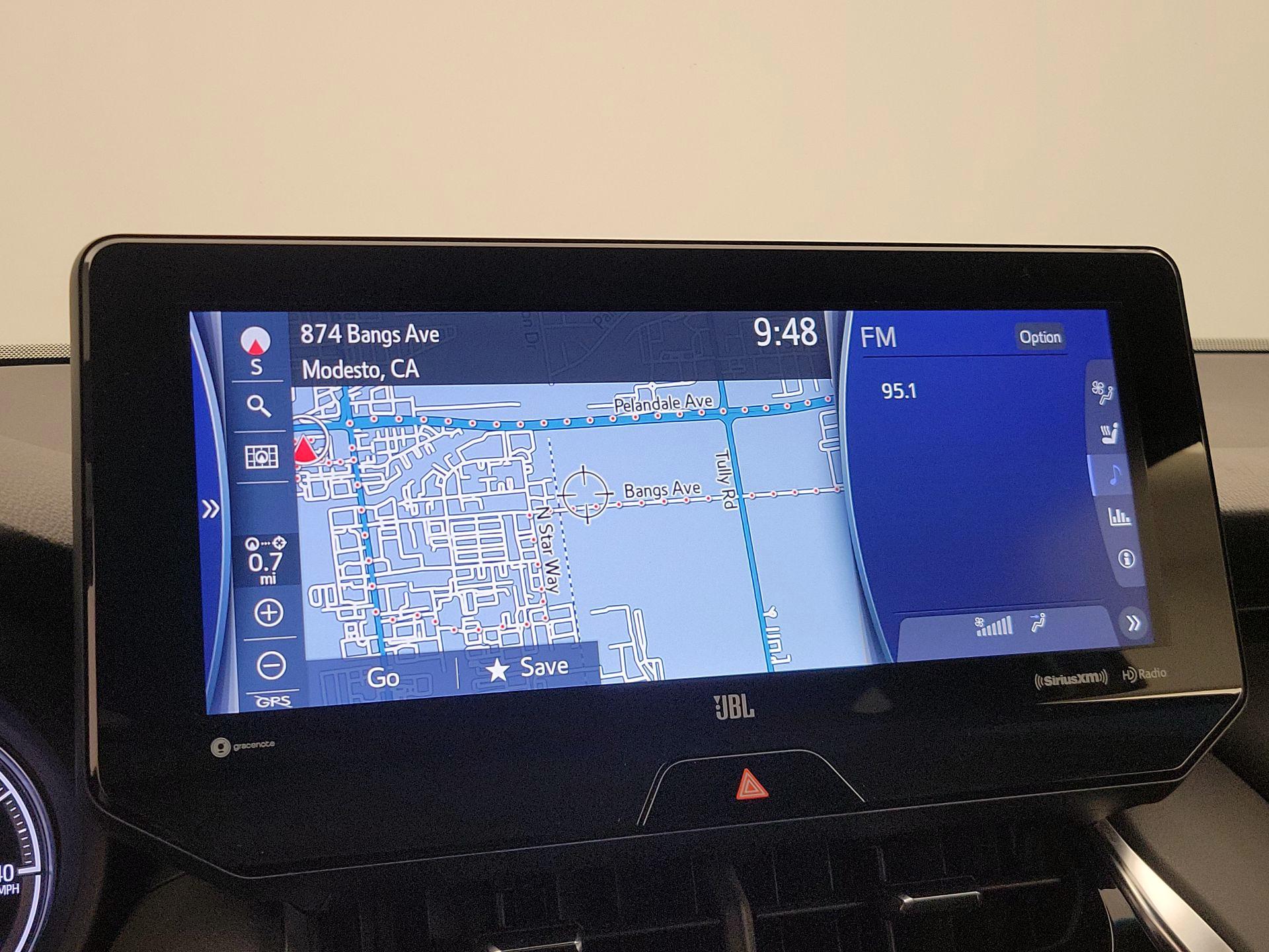 Thumbnail: 2022 Toyota Venza - 14