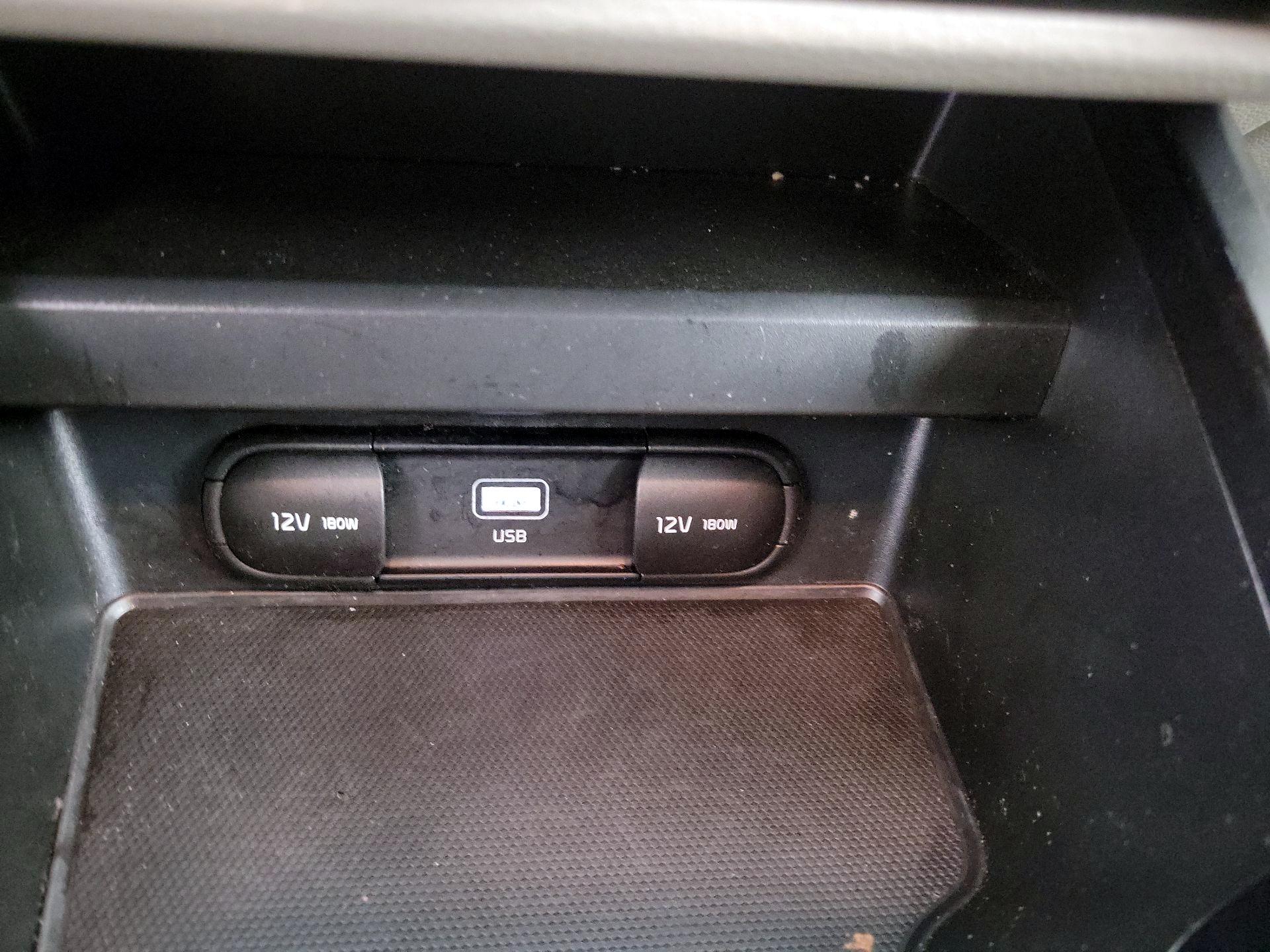 Thumbnail: 2023 Kia Soul - 18