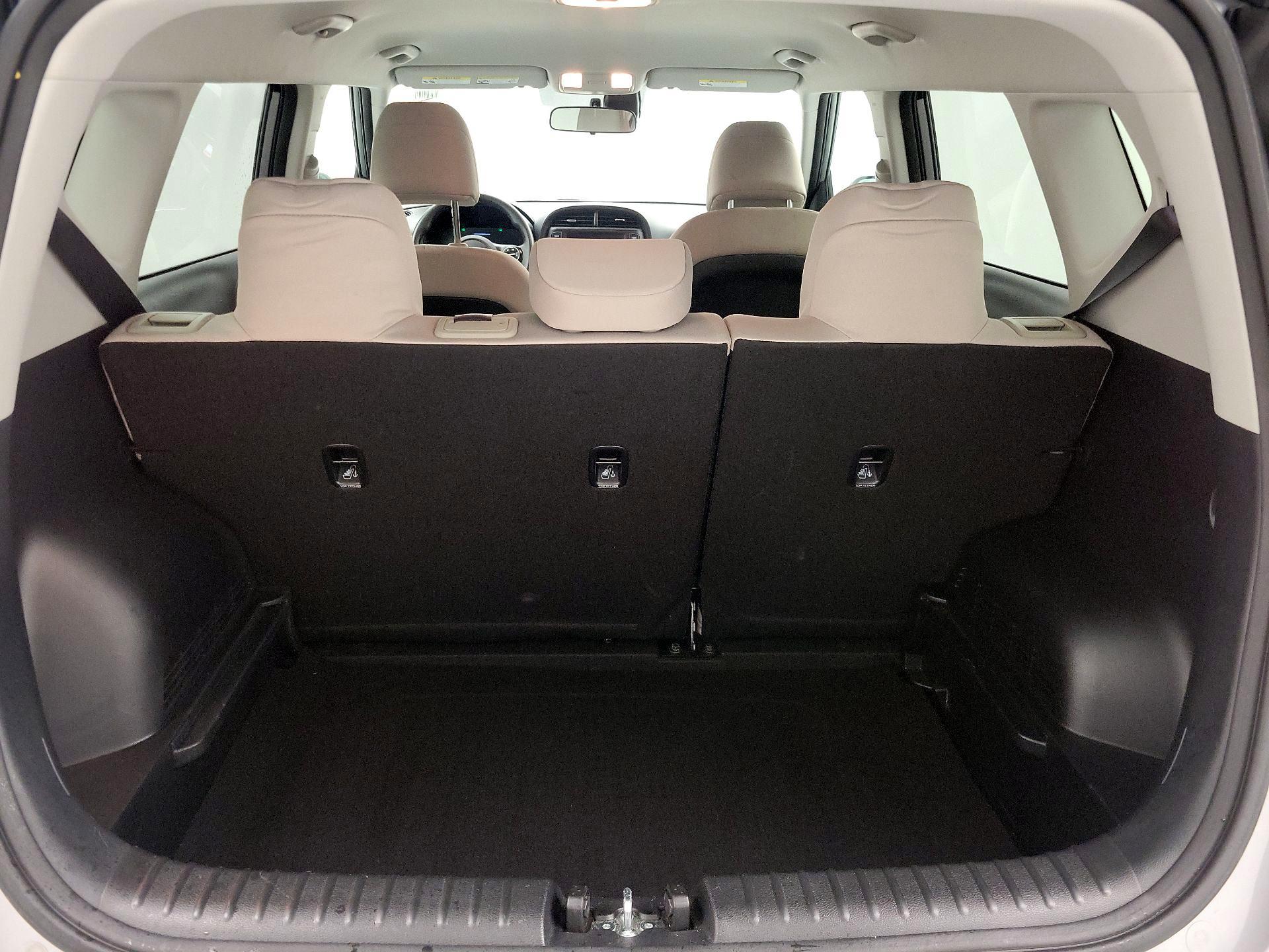 Thumbnail: 2023 Kia Soul - 20