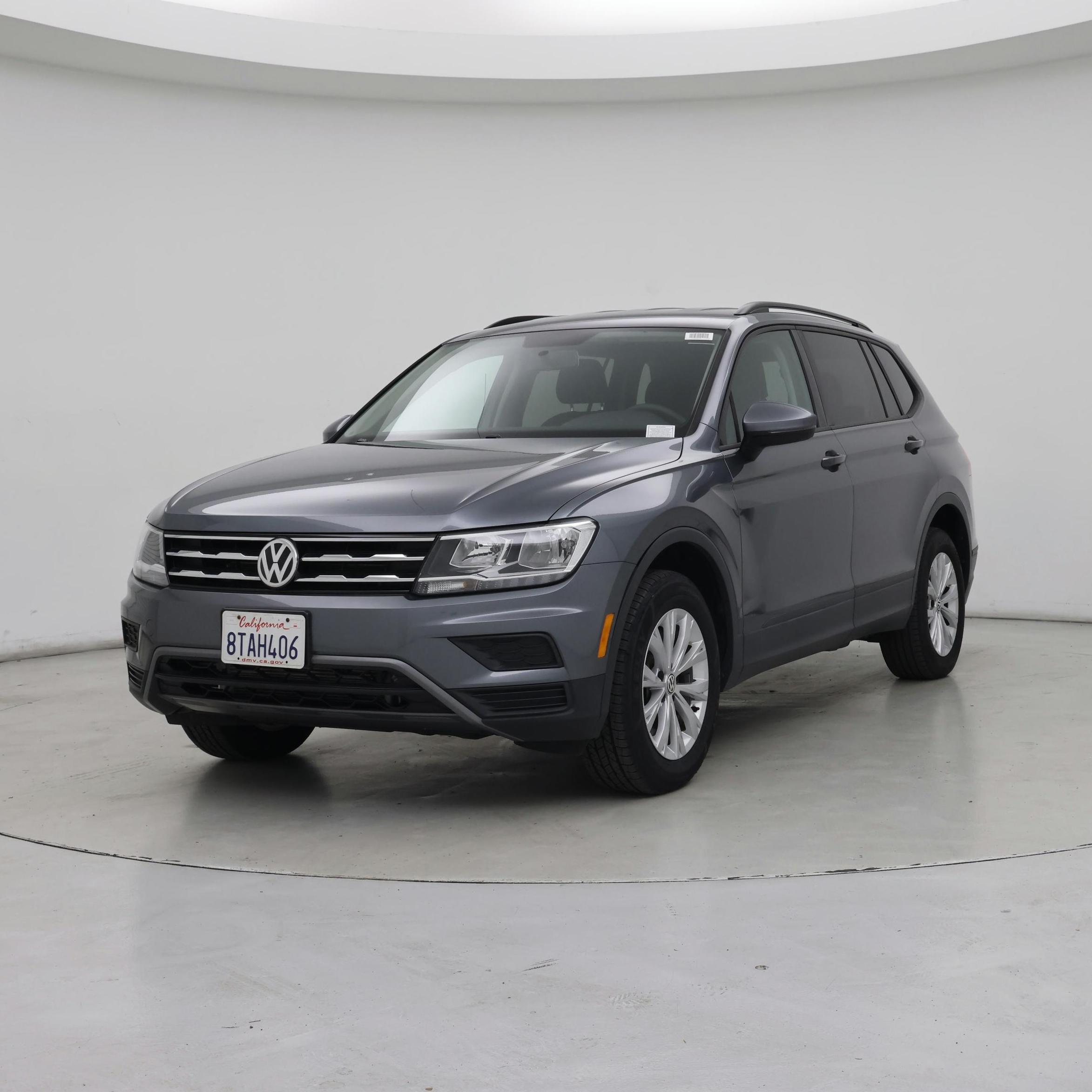 Thumbnail: 2020 Volkswagen Tiguan - 4