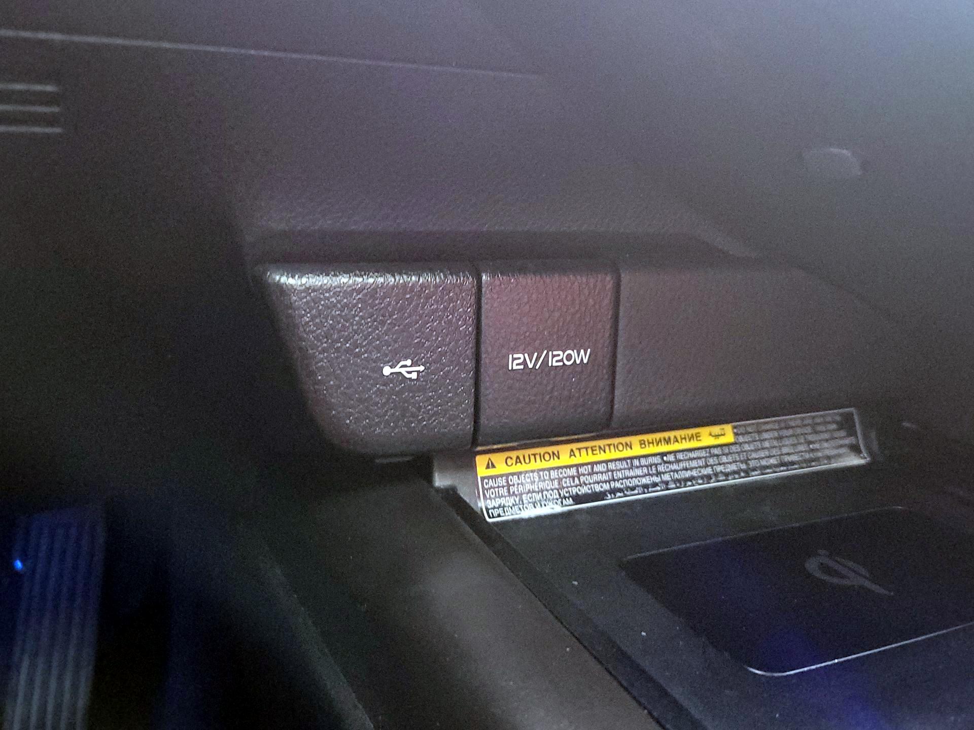 Thumbnail: 2021 Toyota Camry - 19