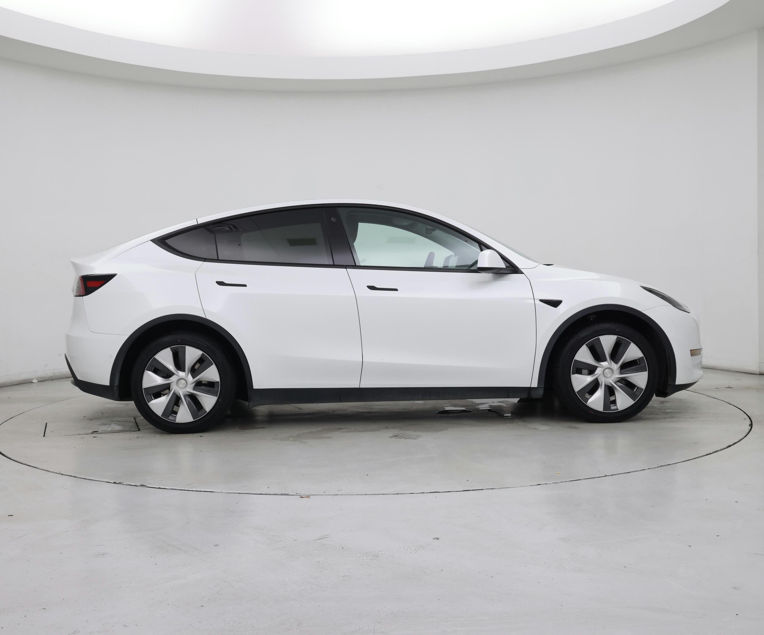 Thumbnail: 2022 Tesla Model Y - 7