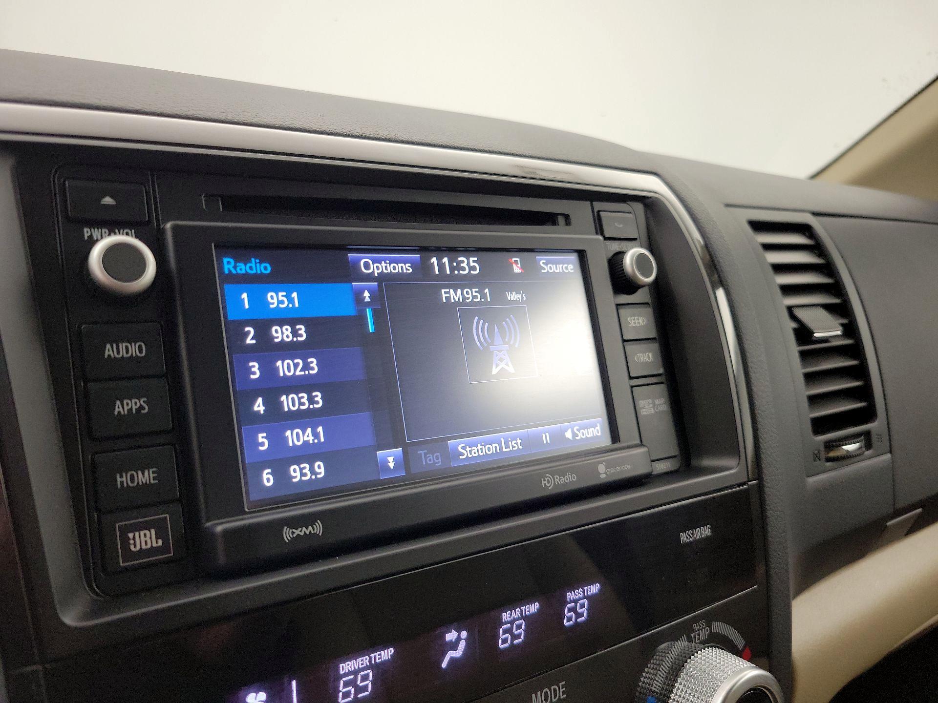 Thumbnail: 2018 Toyota Sequoia - 15