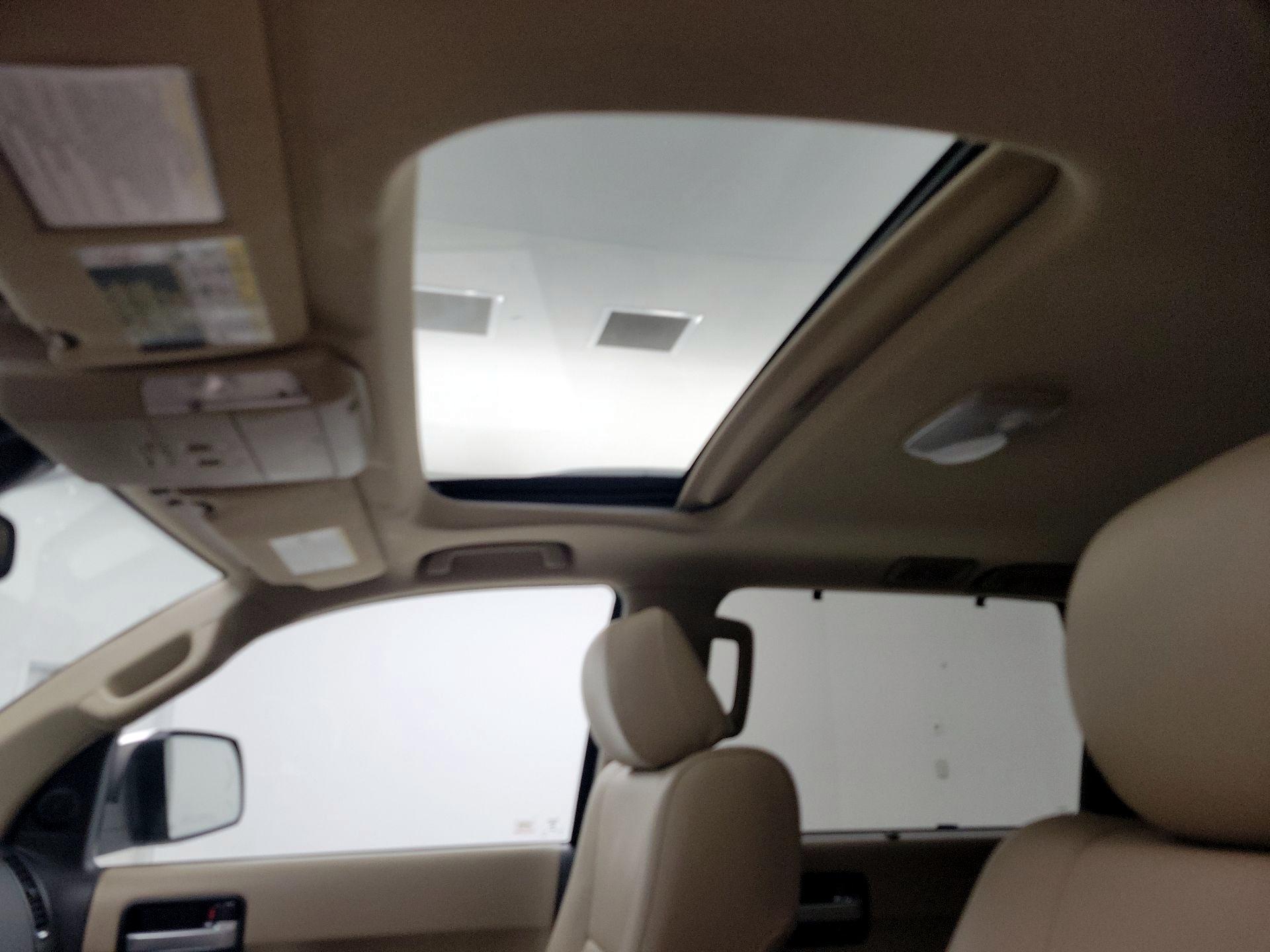 Thumbnail: 2018 Toyota Sequoia - 18