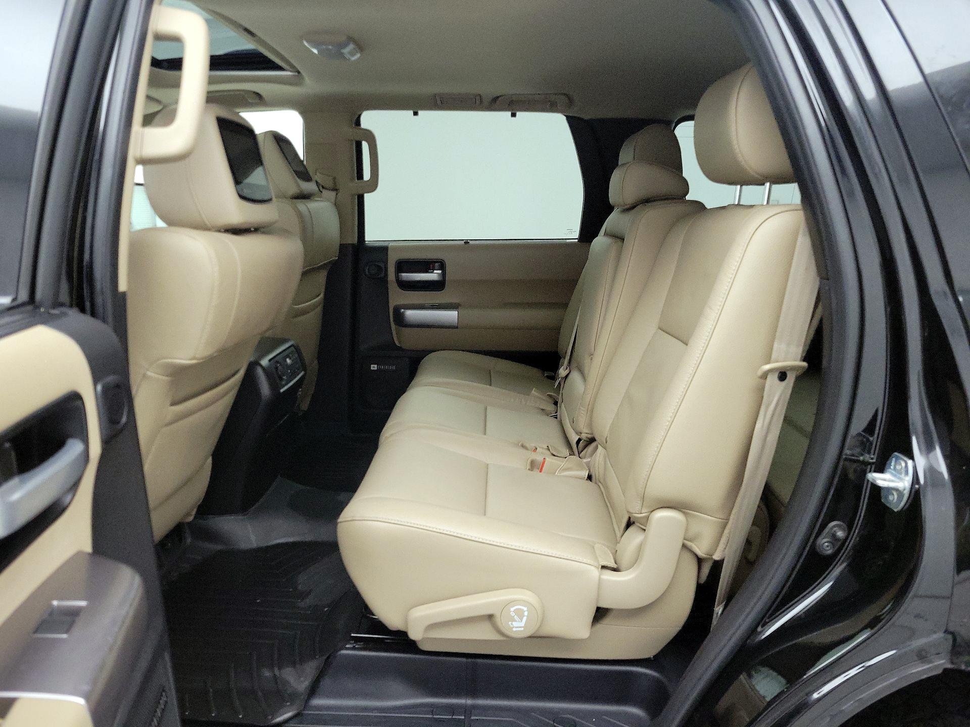 Thumbnail: 2018 Toyota Sequoia - 19