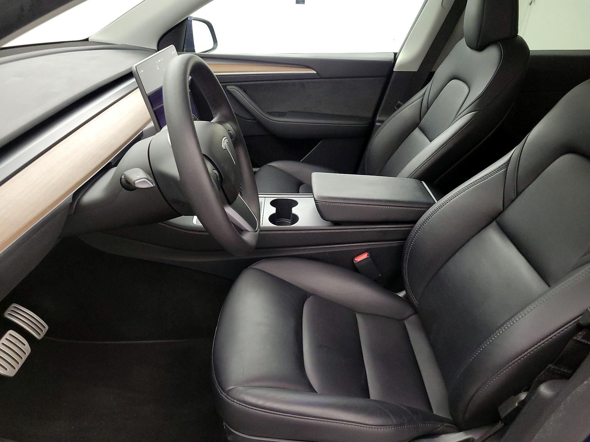 Thumbnail: 2023 Tesla Model Y - 11