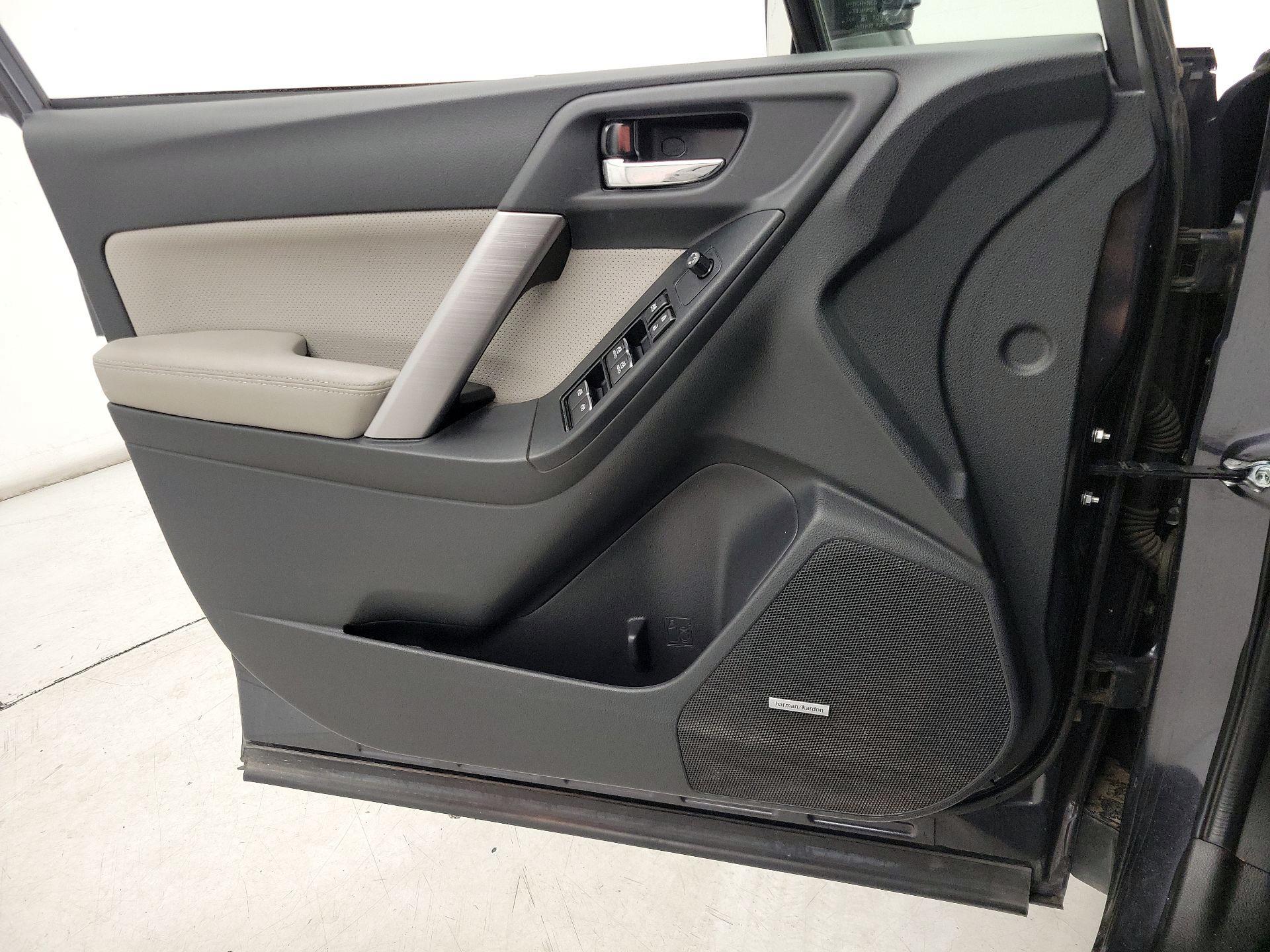 Thumbnail: 2017 Subaru Forester - 12