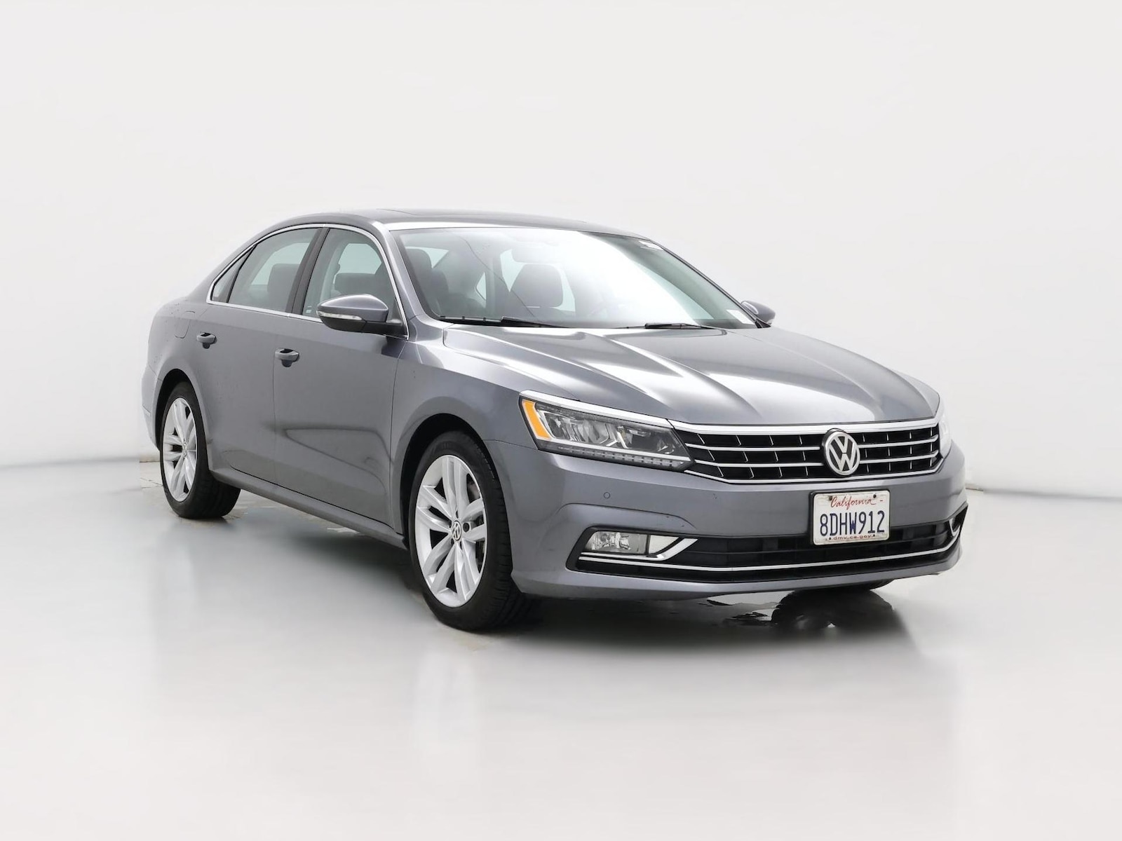 2018 Volkswagen Passat SE
