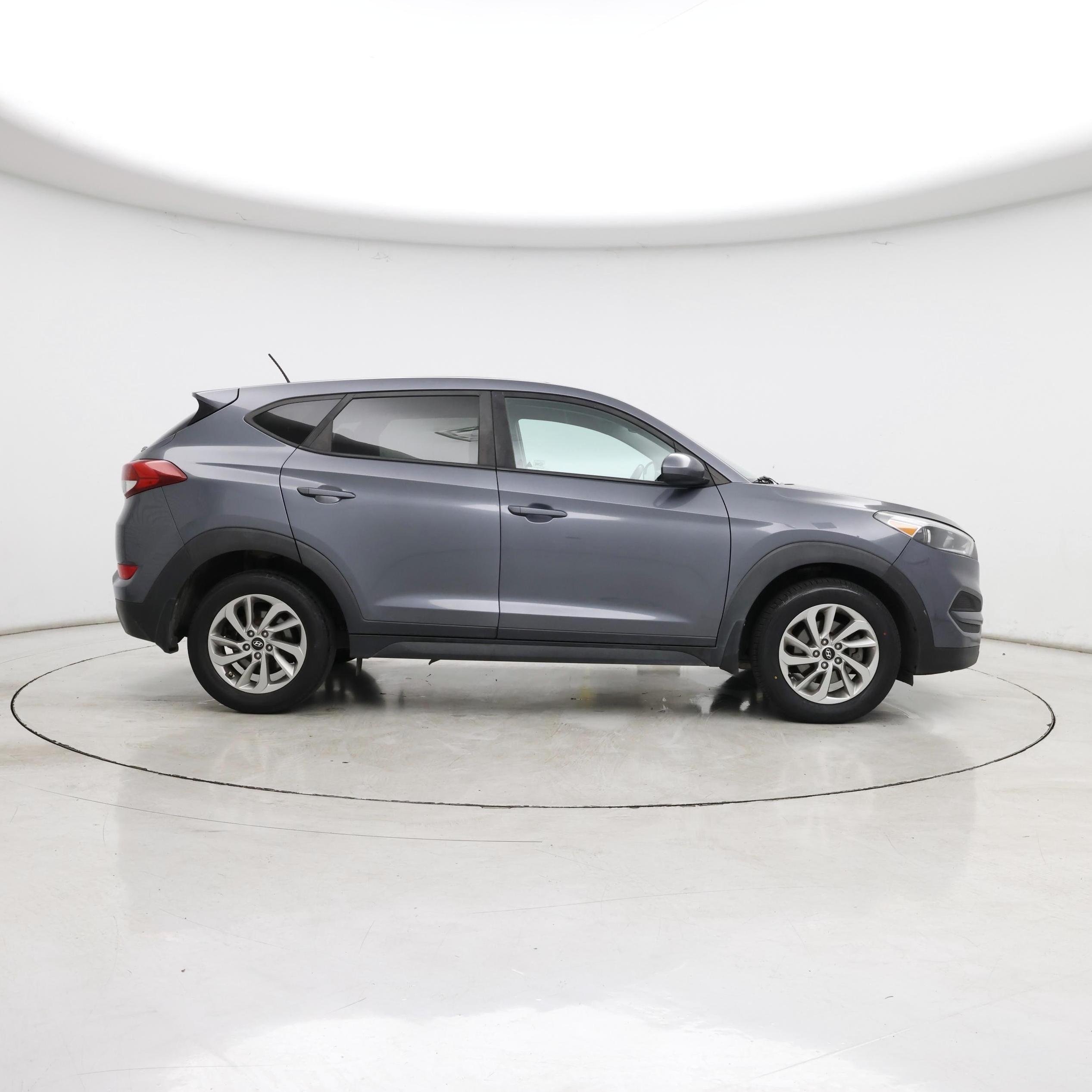 Thumbnail: 2016 Hyundai Tucson - 7