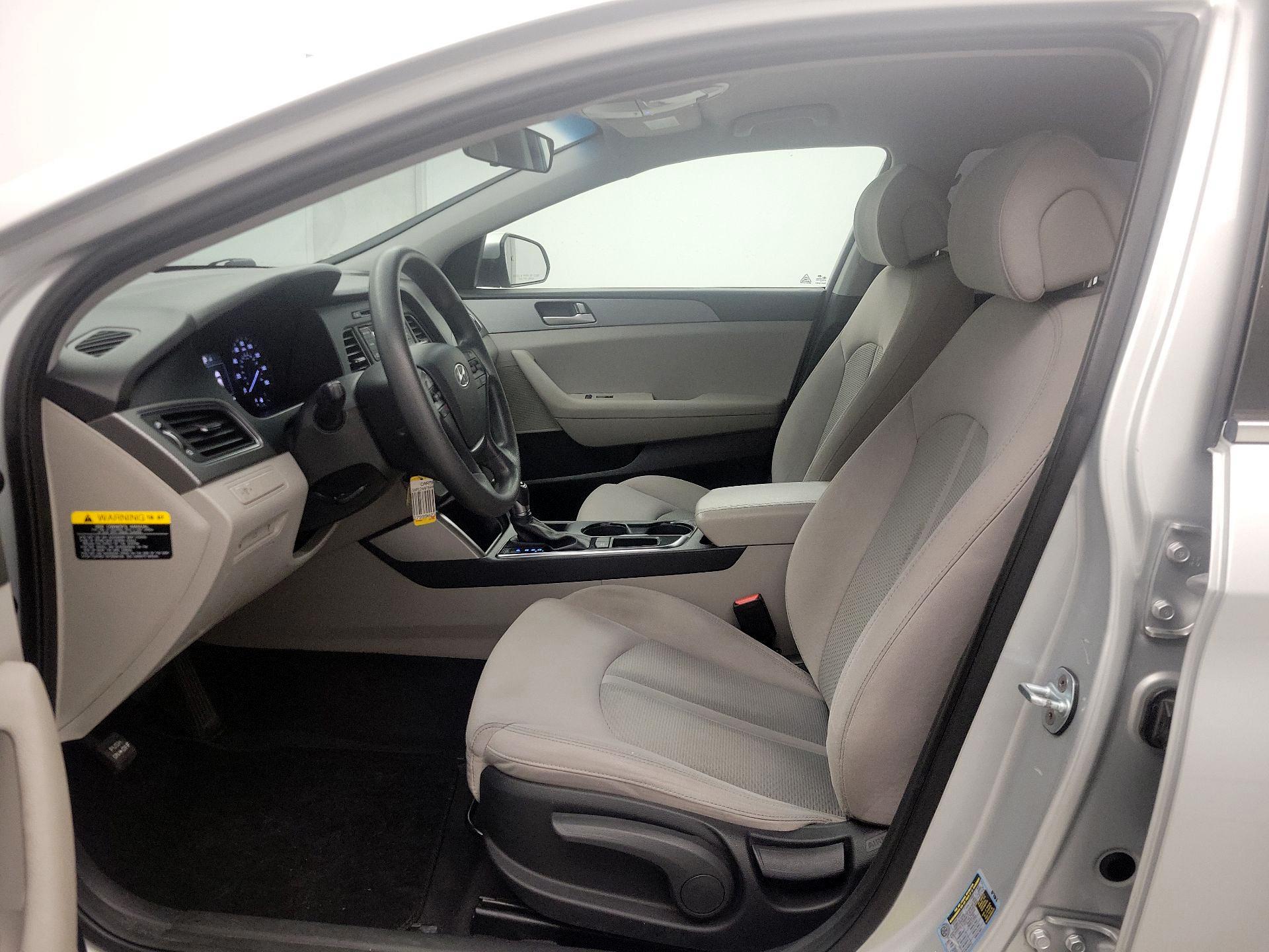 Thumbnail: 2017 Hyundai Sonata - 11