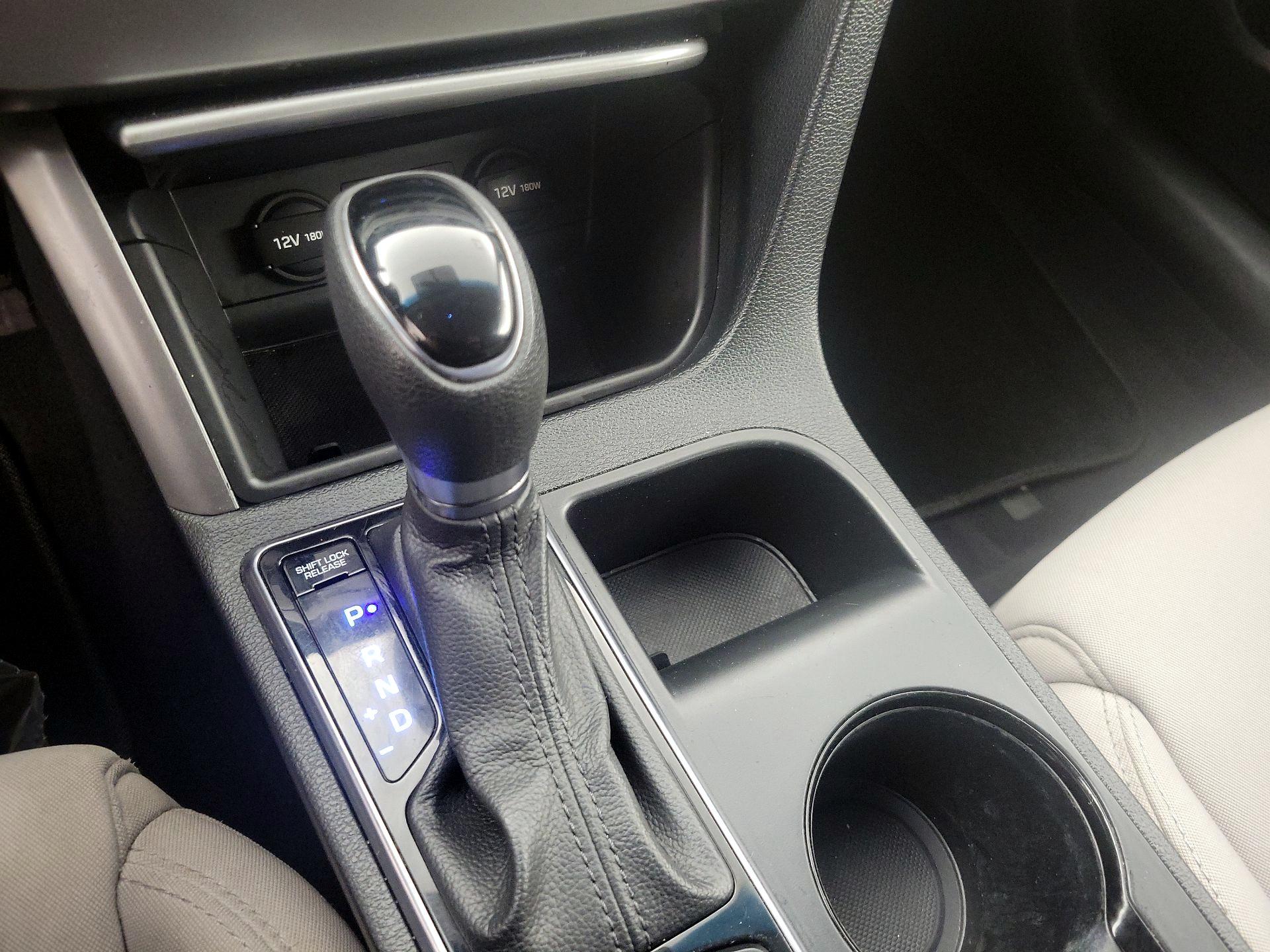 Thumbnail: 2017 Hyundai Sonata - 16