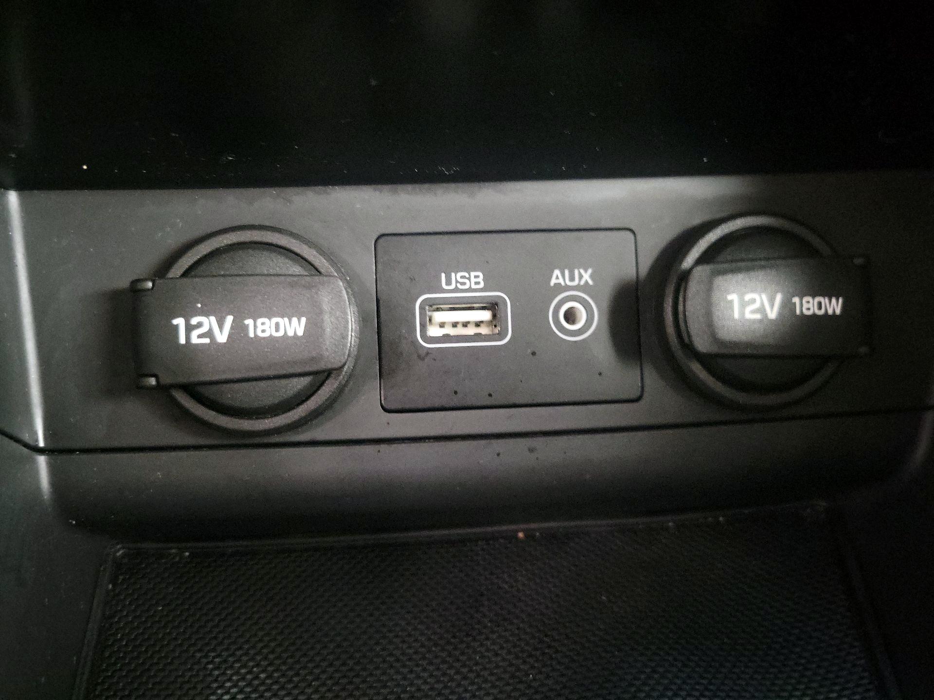 Thumbnail: 2017 Hyundai Sonata - 17