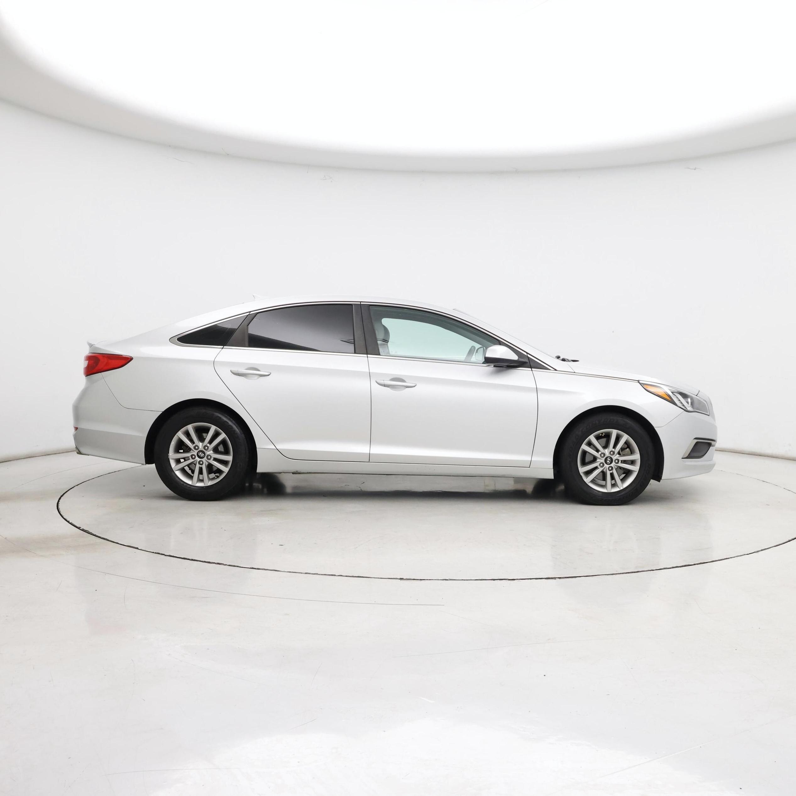 Thumbnail: 2017 Hyundai Sonata - 7