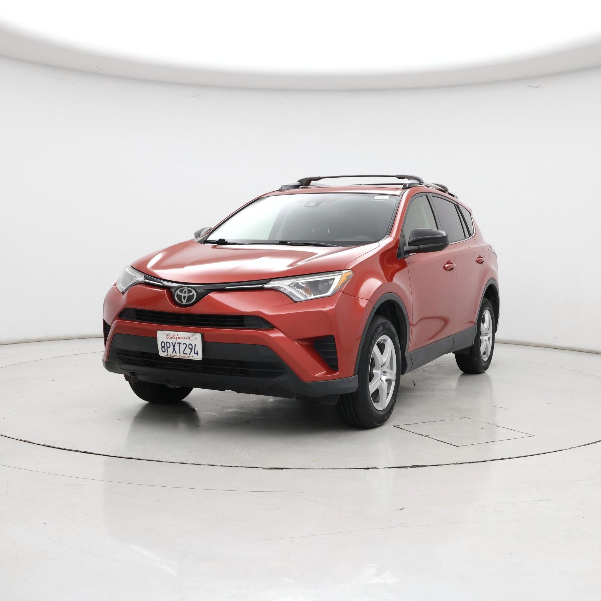 Thumbnail: 2017 Toyota RAV4 - 4