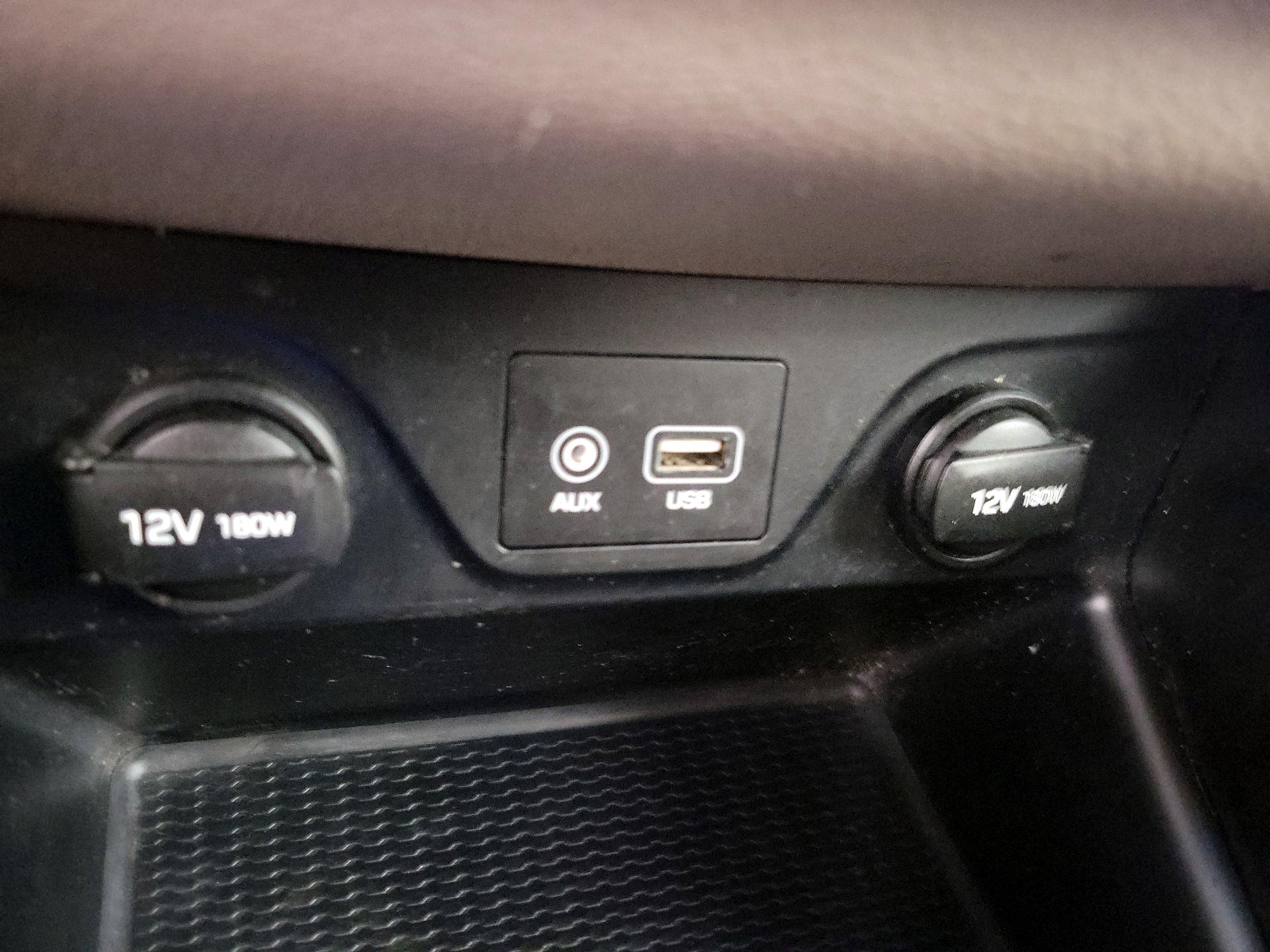 Thumbnail: 2019 Hyundai Tucson - 18