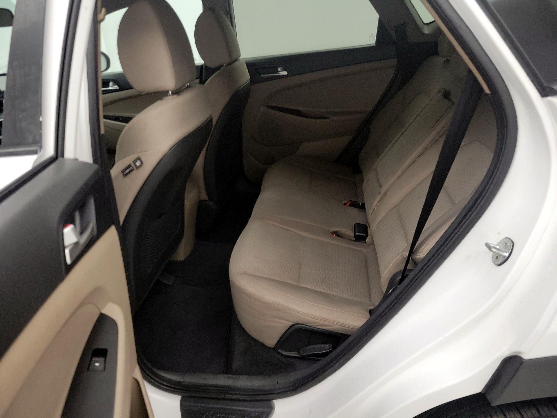 Thumbnail: 2019 Hyundai Tucson - 19