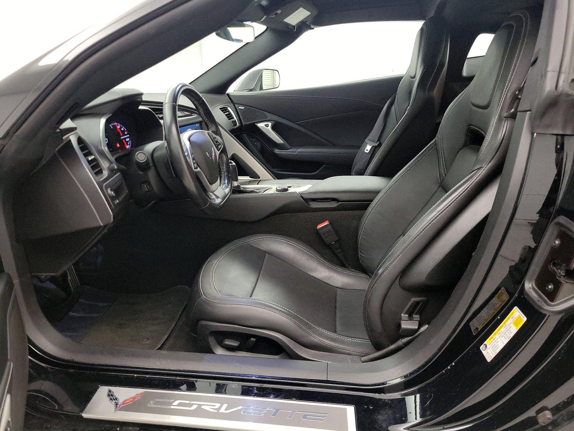 Thumbnail: 2017 Chevrolet Corvette - 11