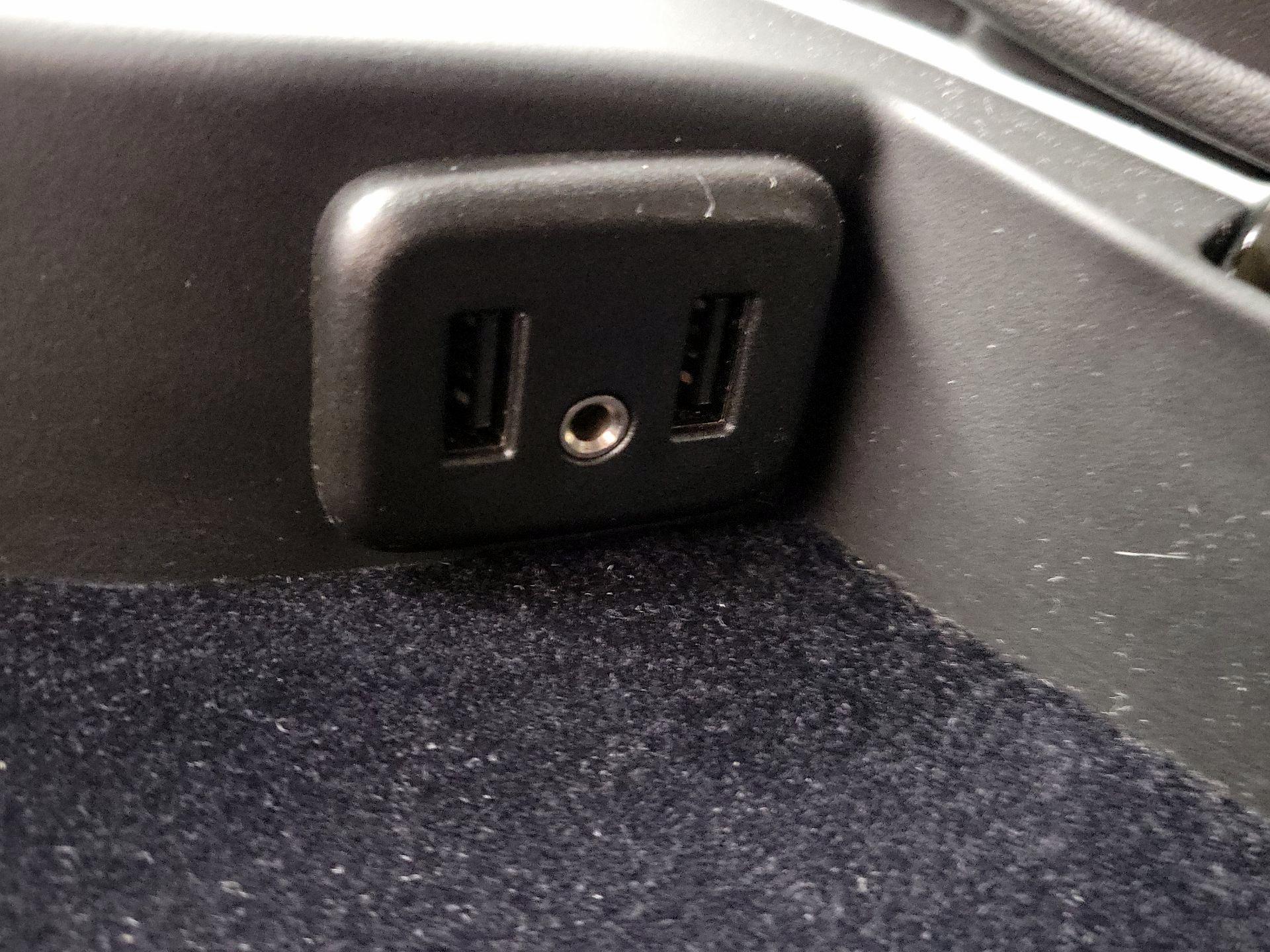 Thumbnail: 2017 Chevrolet Corvette - 18