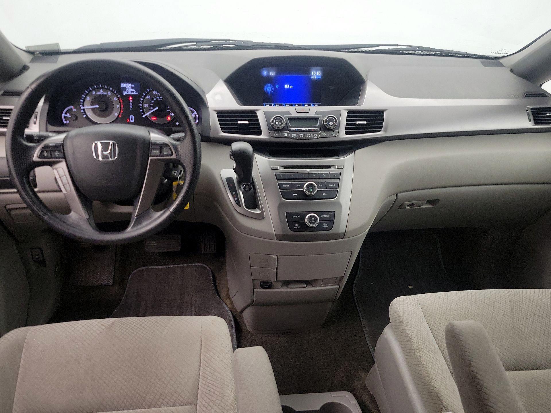 Thumbnail: 2015 Honda Odyssey - 9