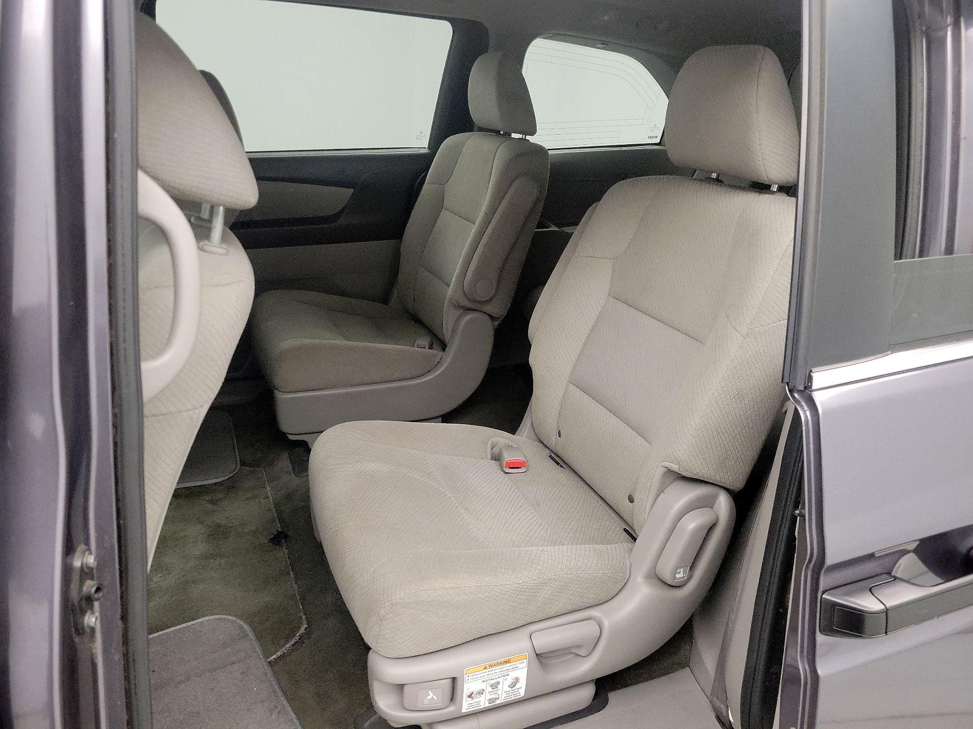 Thumbnail: 2015 Honda Odyssey - 18