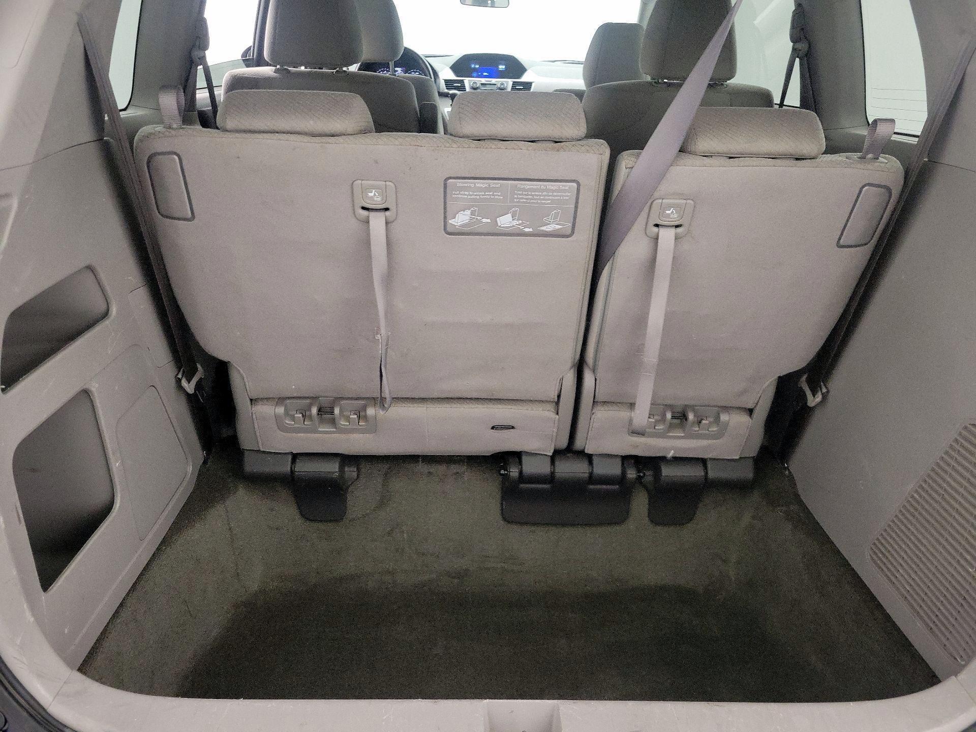 Thumbnail: 2015 Honda Odyssey - 20