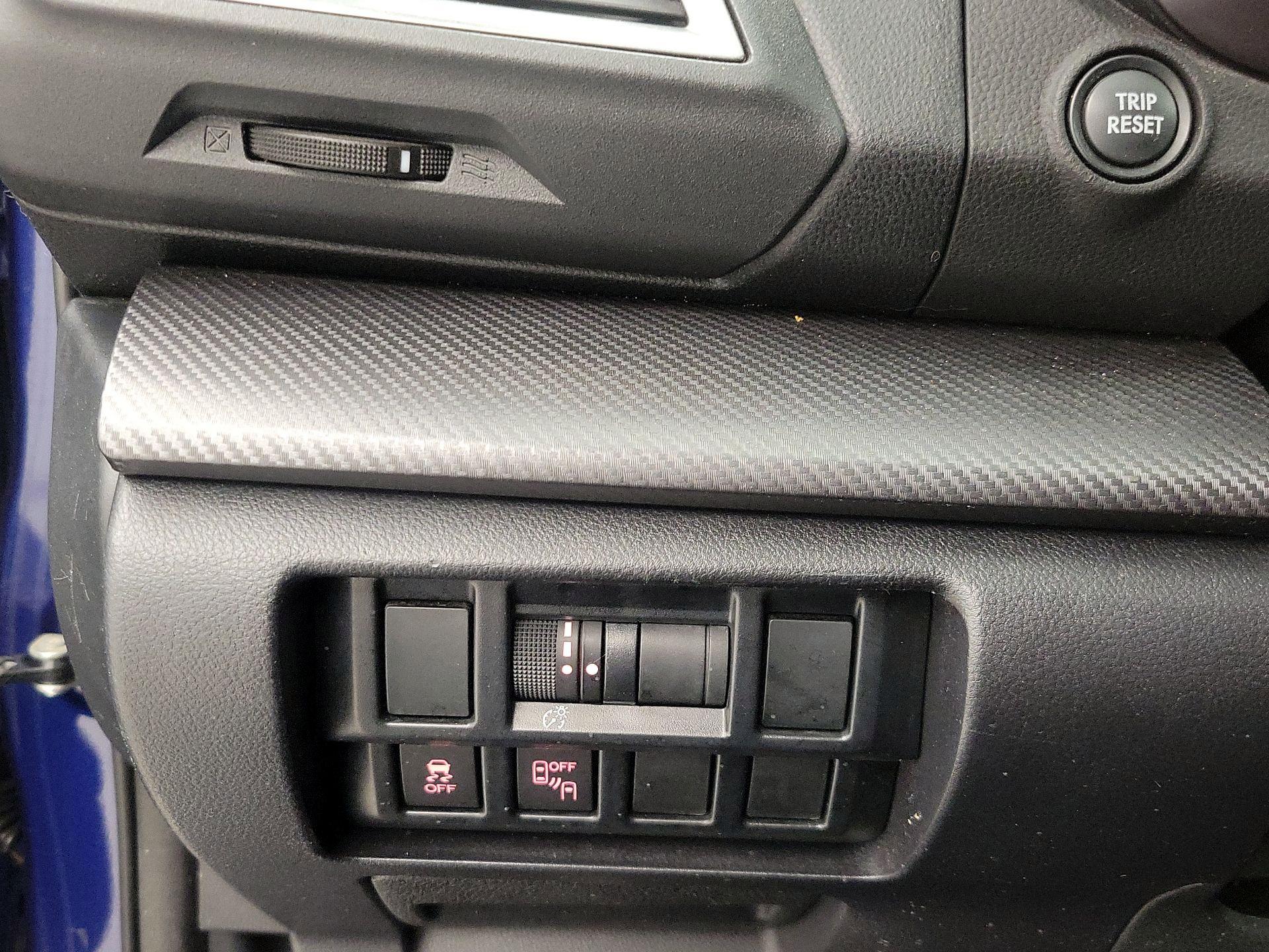 Thumbnail: 2017 Subaru Impreza - 13