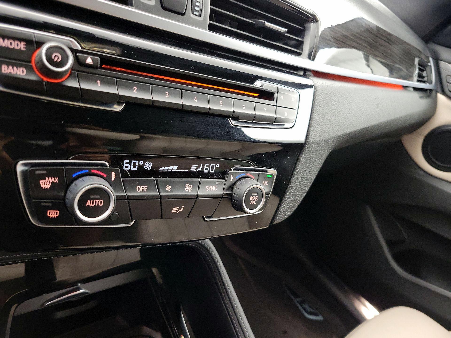 Thumbnail: 2017 BMW X1 - 15