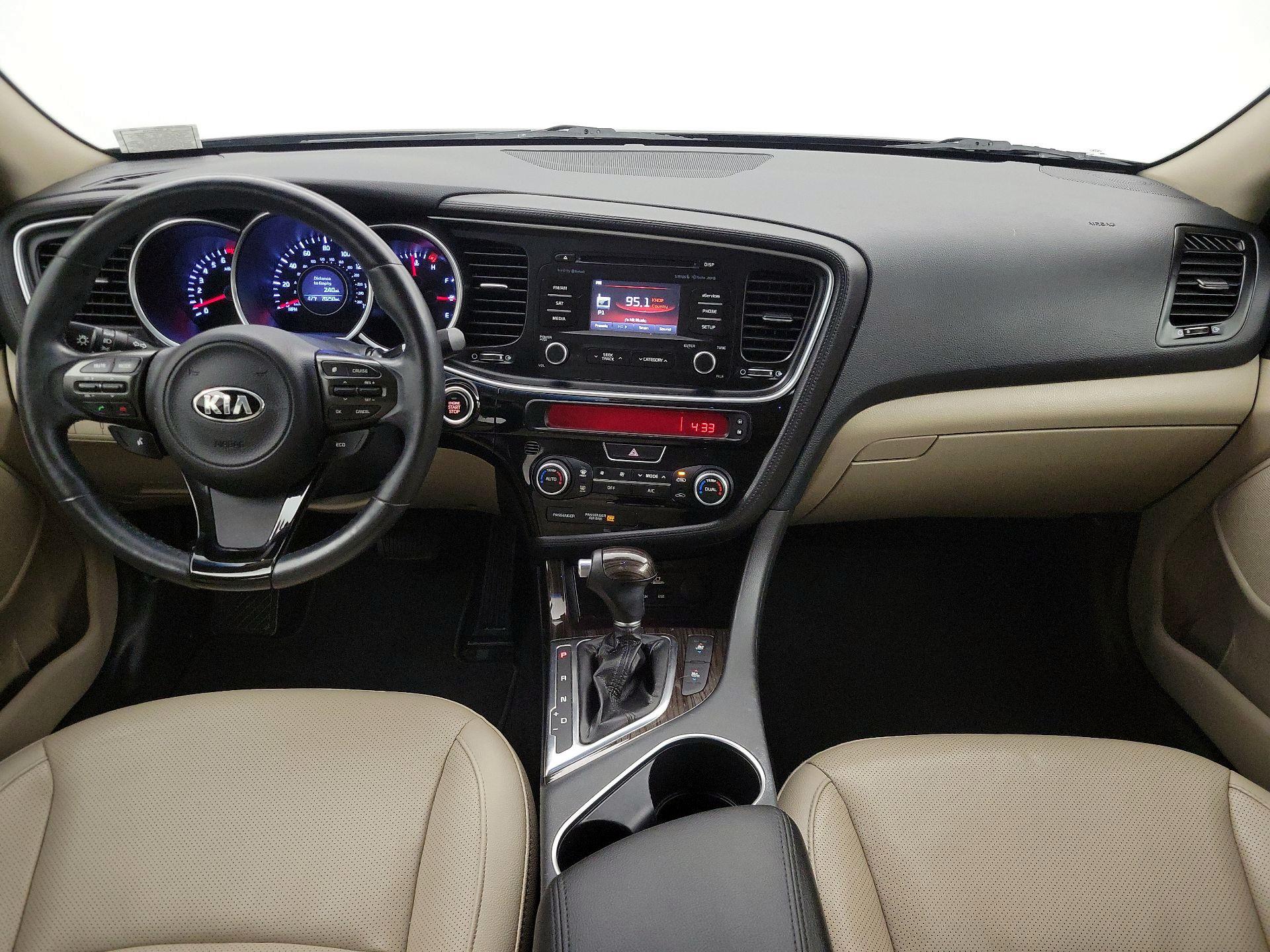 Thumbnail: 2015 Kia Optima - 9