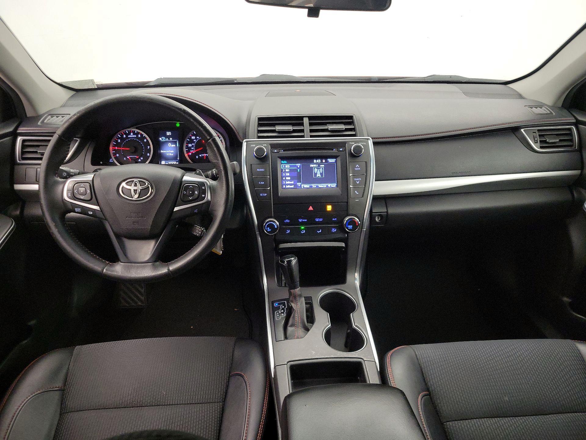 Thumbnail: 2017 Toyota Camry - 9