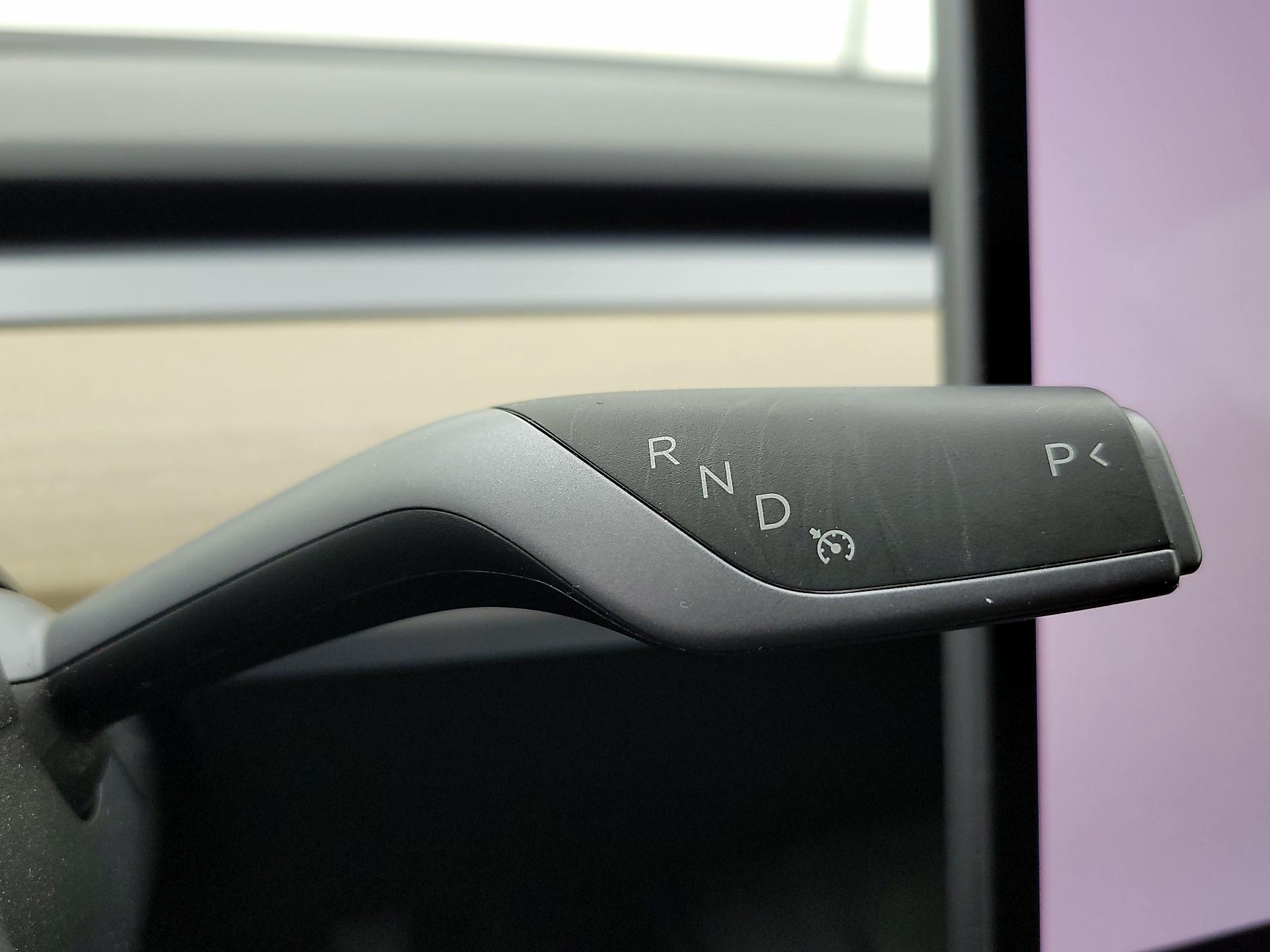 Thumbnail: 2023 Tesla Model 3 - 17