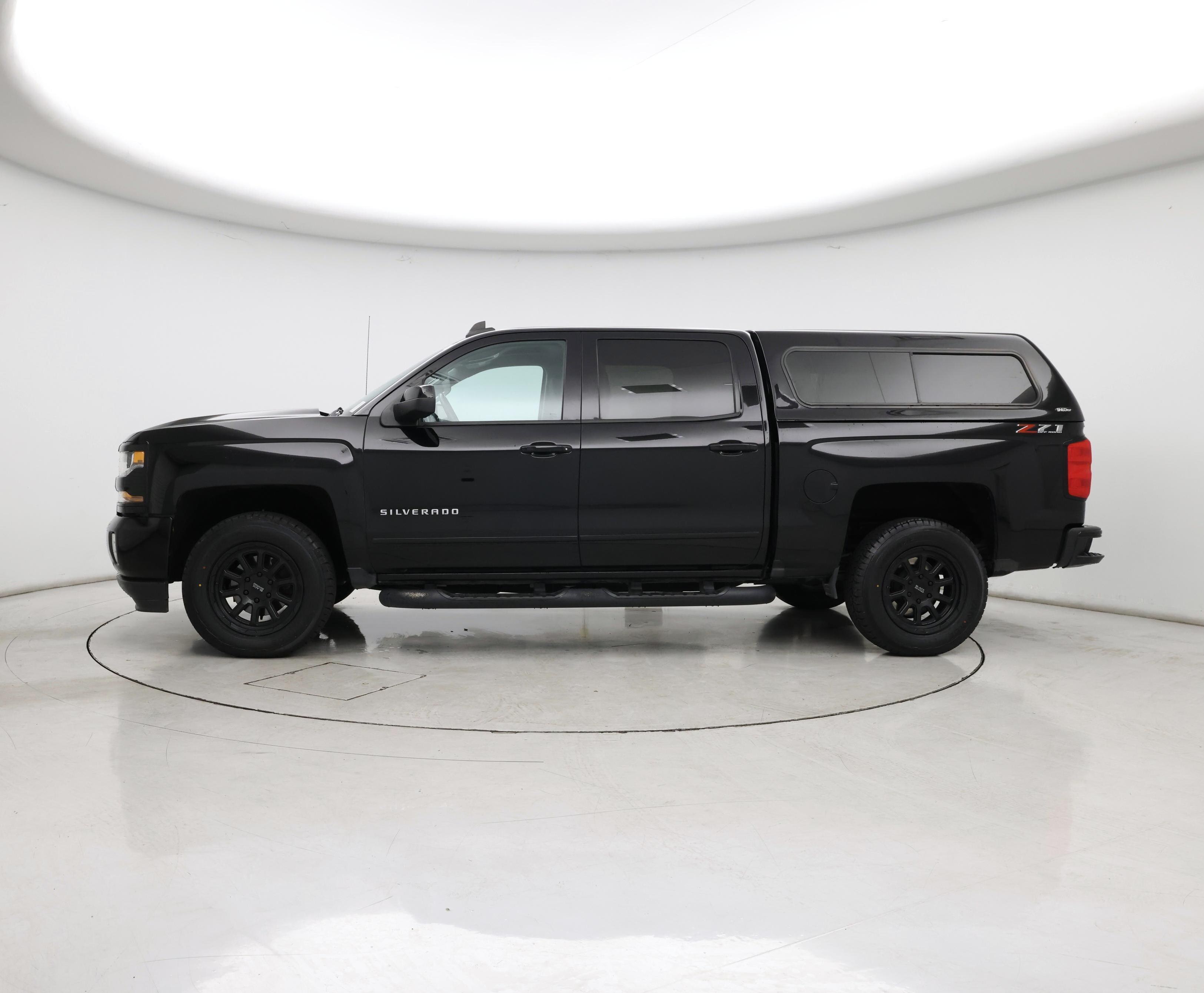 Thumbnail: 2018 Chevrolet Silverado 1500 - 3