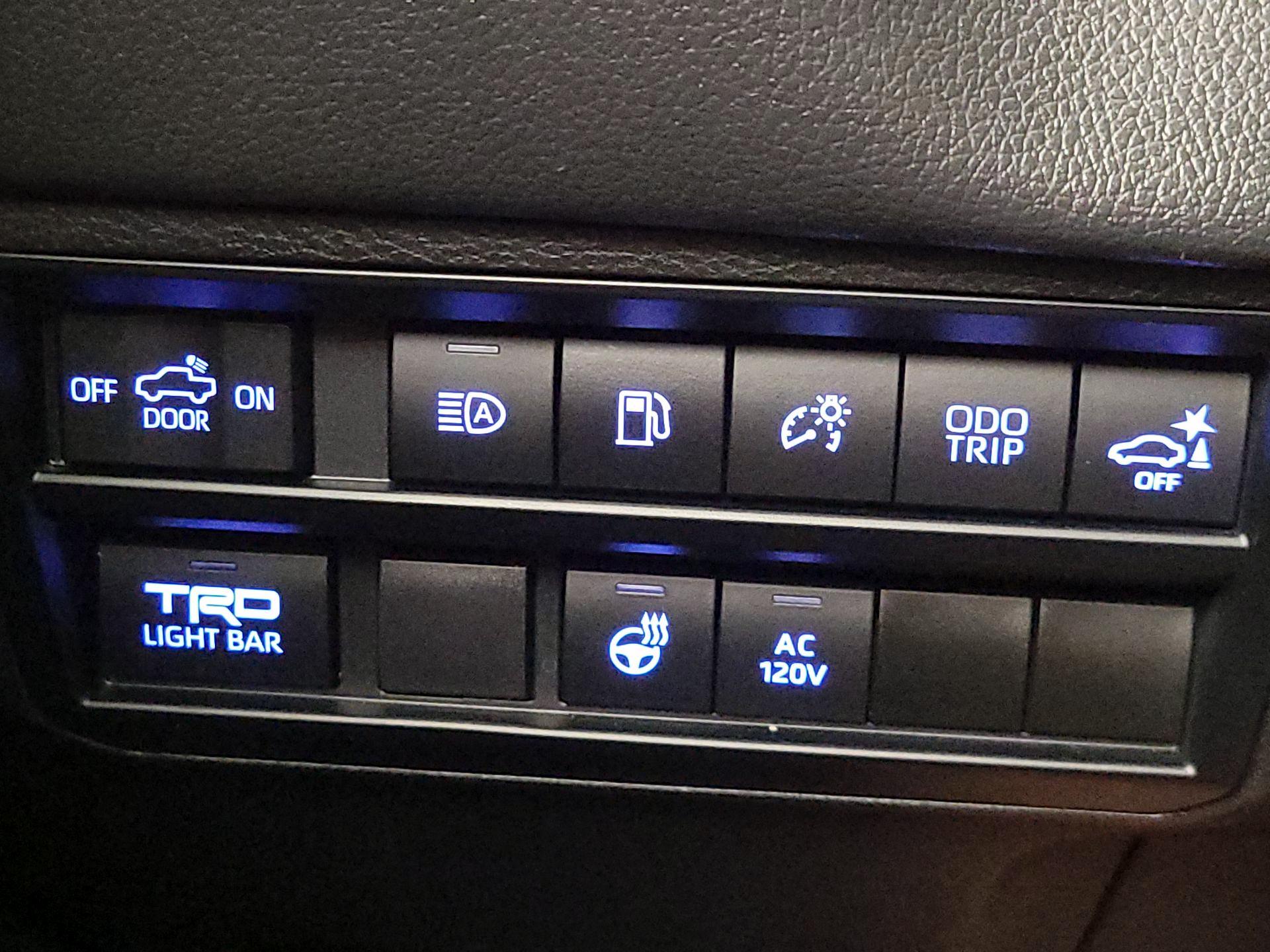 Thumbnail: 2023 Toyota Tundra - 13