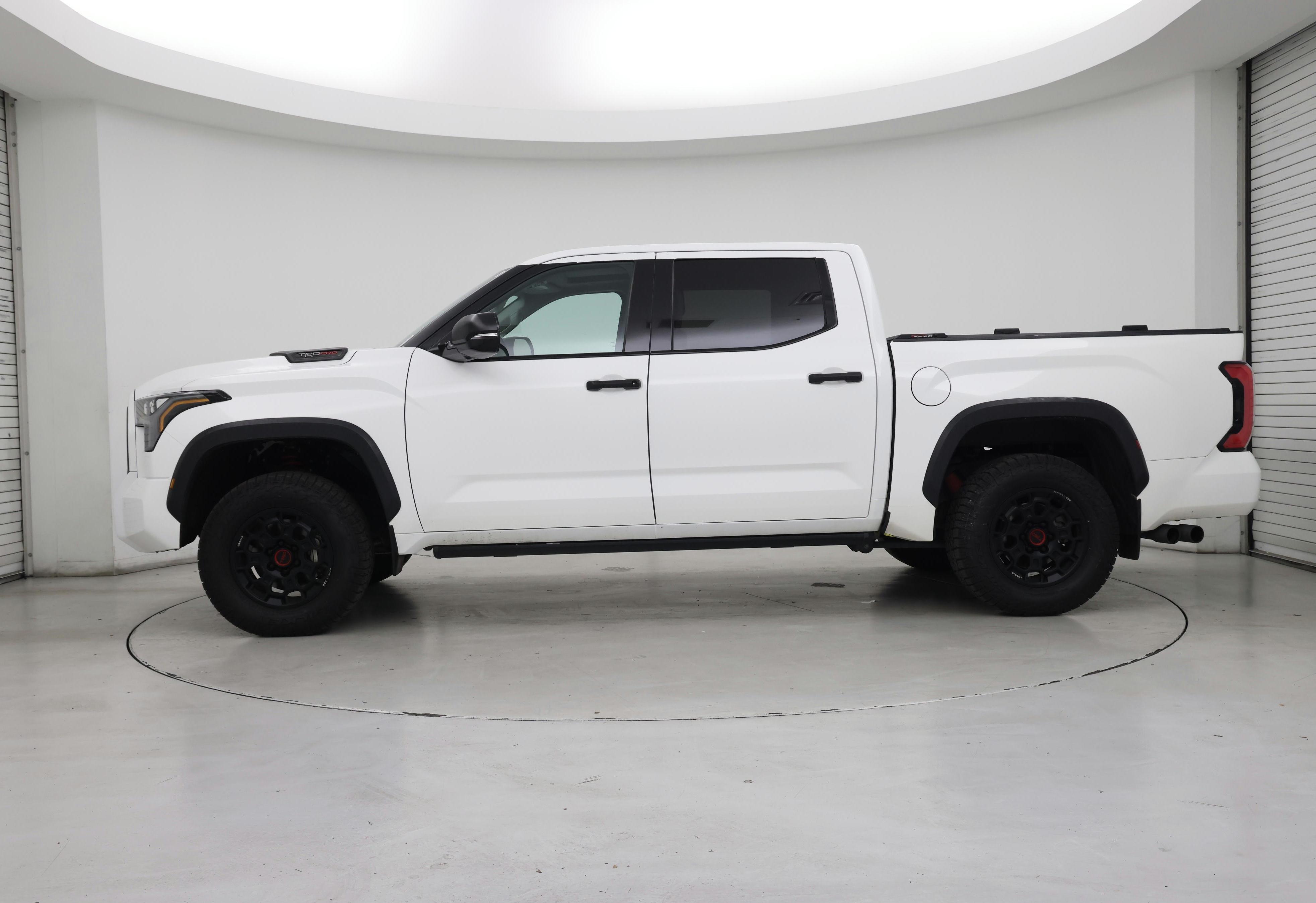 Thumbnail: 2023 Toyota Tundra - 3