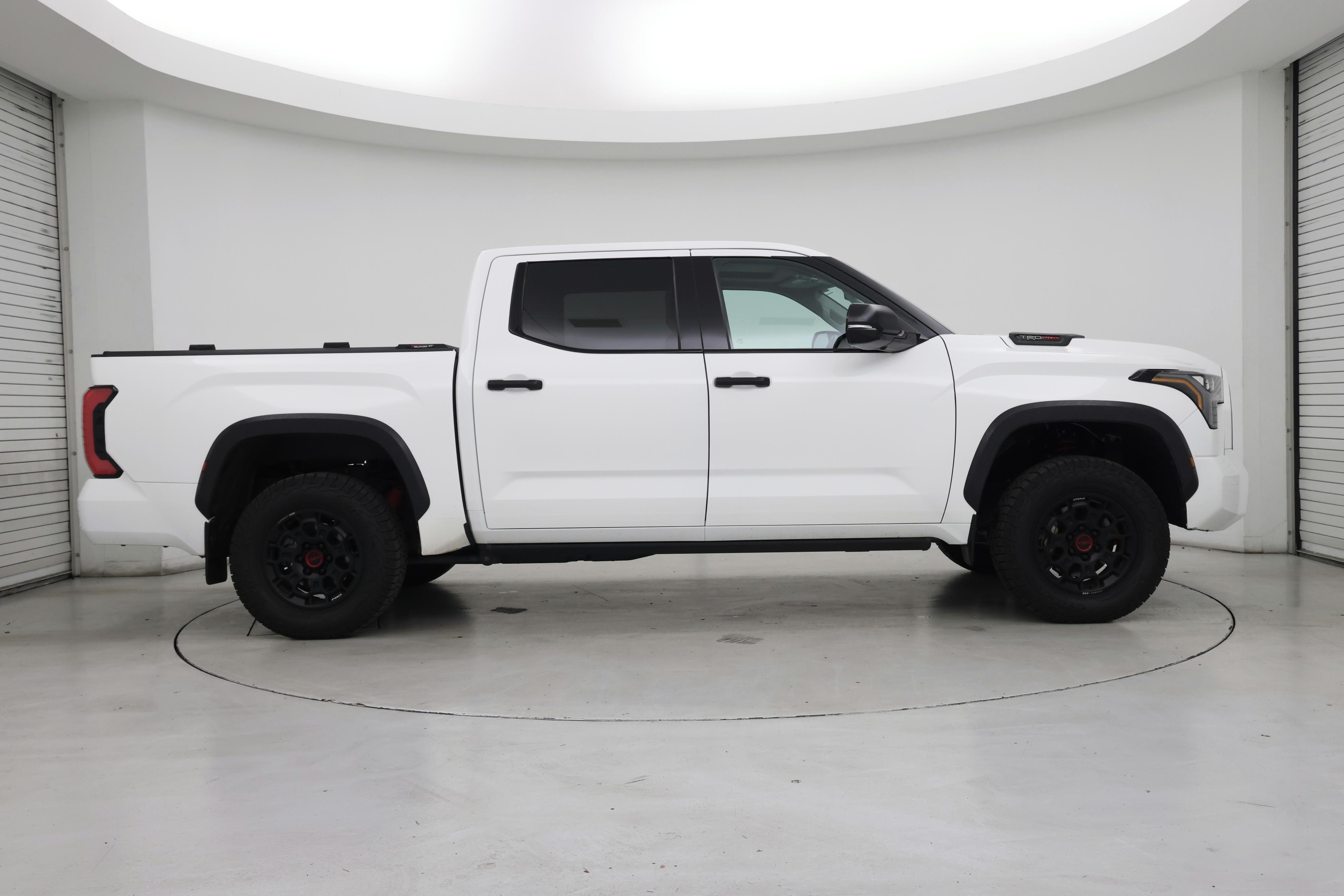 Thumbnail: 2023 Toyota Tundra - 7