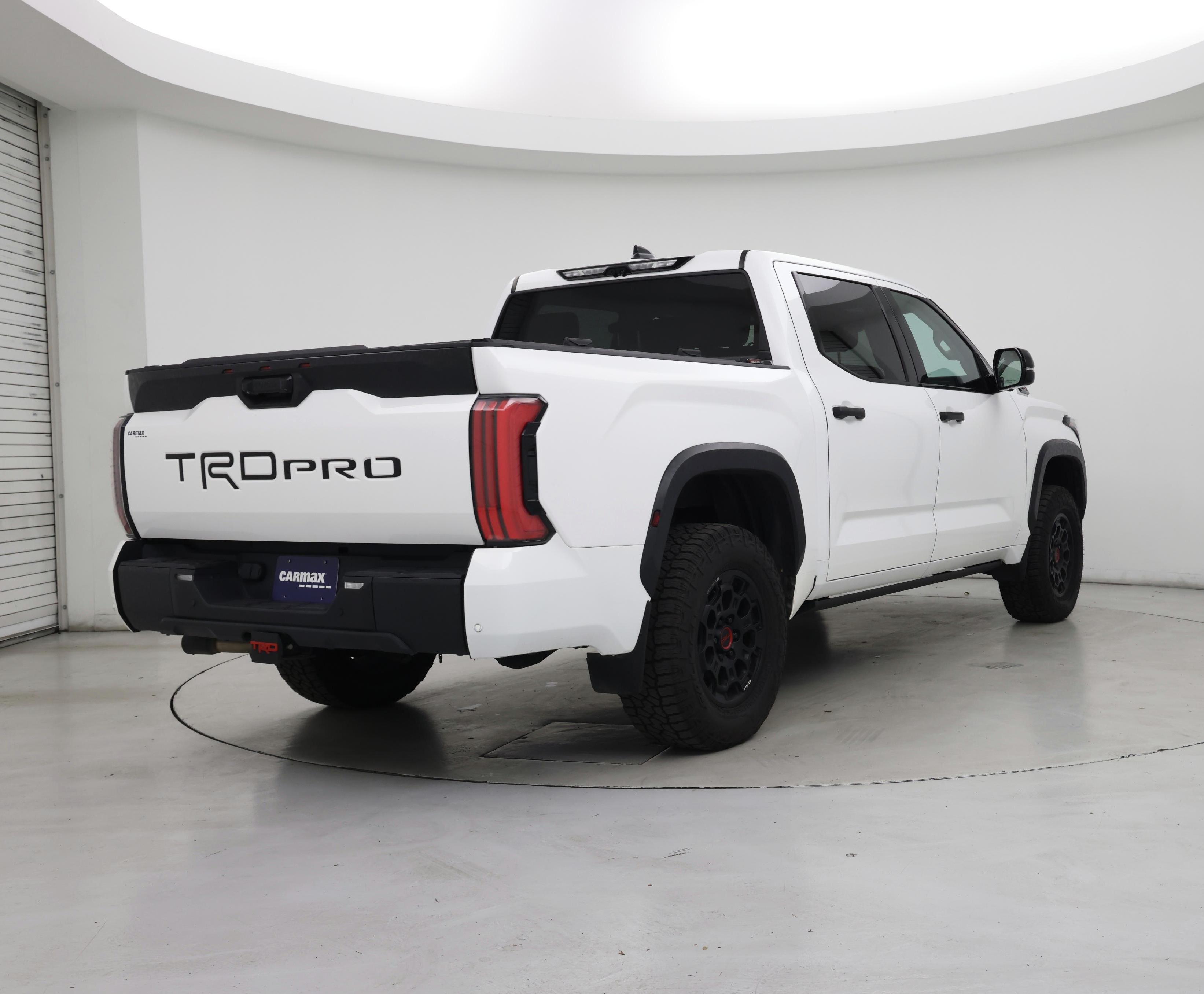 Thumbnail: 2023 Toyota Tundra - 8