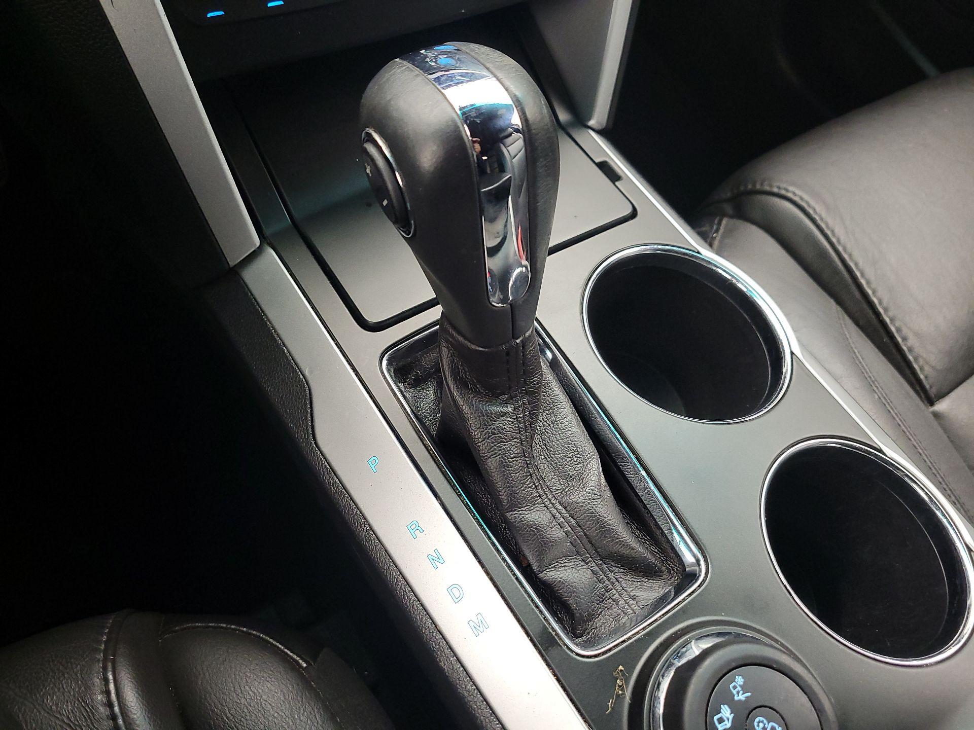 Thumbnail: 2014 Ford Explorer - 17