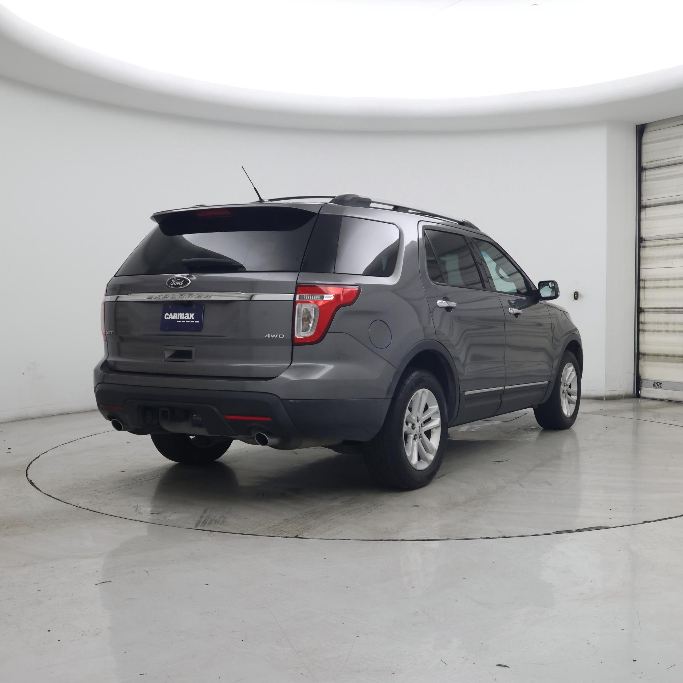 Thumbnail: 2014 Ford Explorer - 8