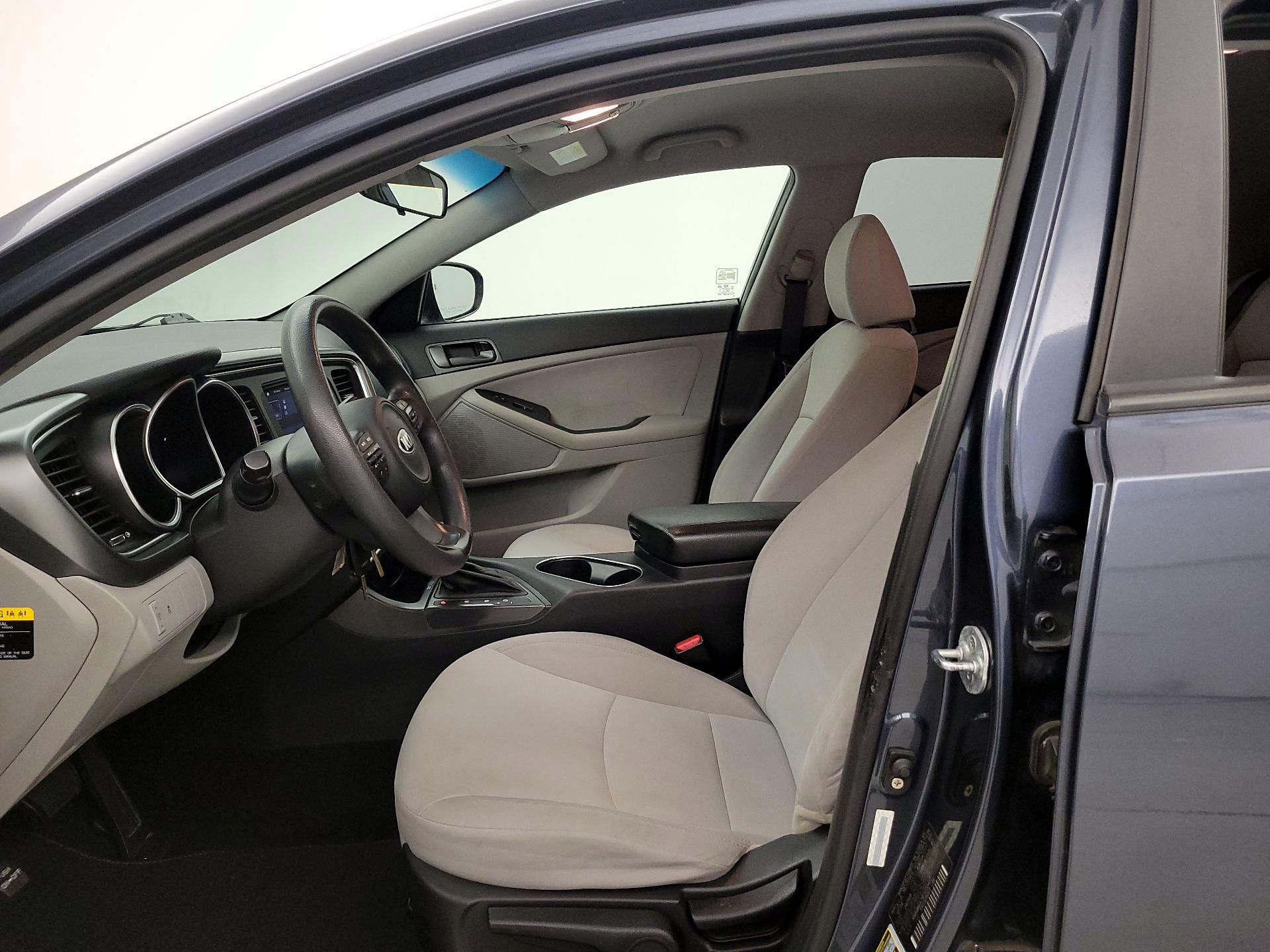 Thumbnail: 2015 Kia Optima - 11