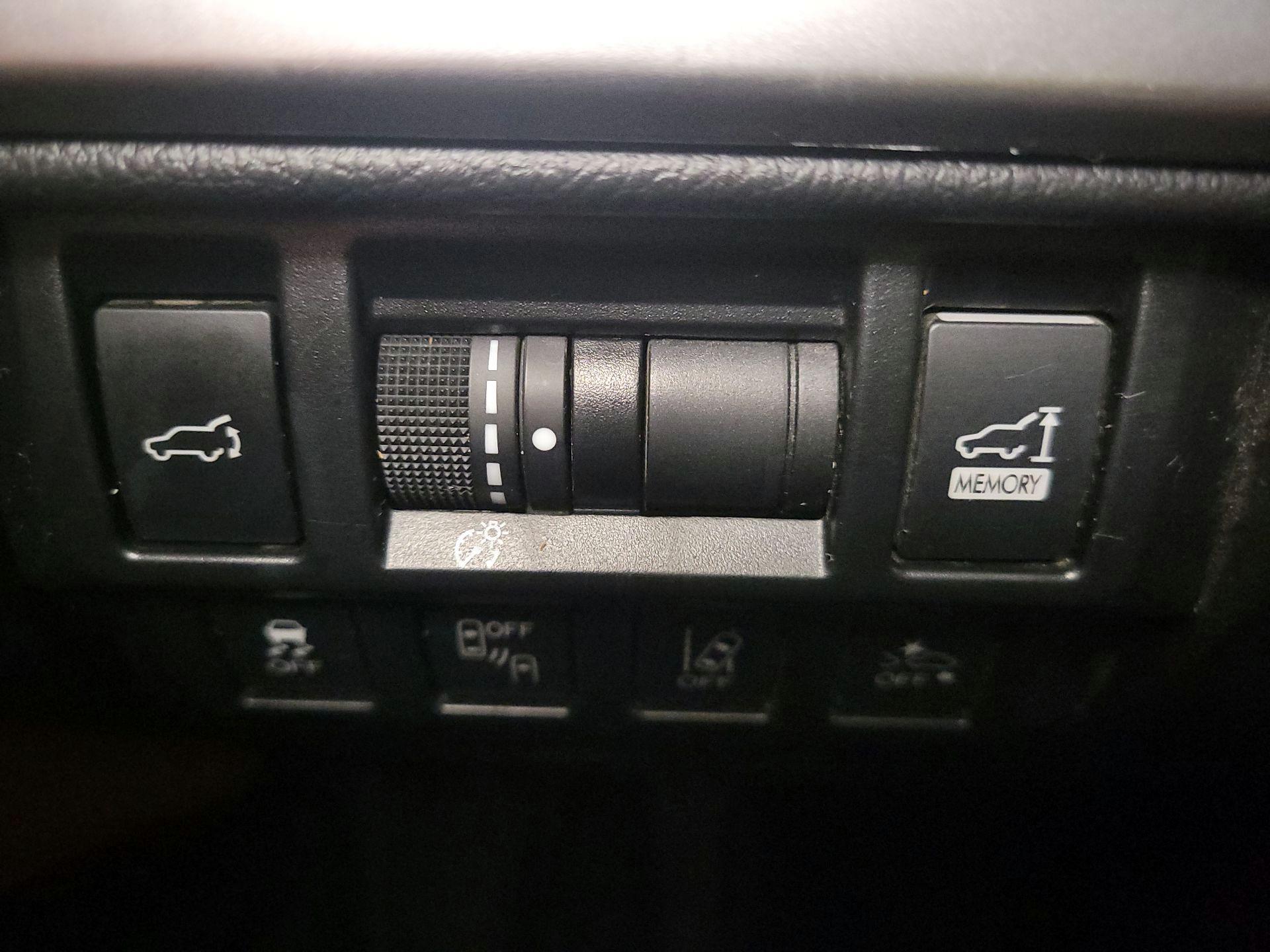 Thumbnail: 2019 Subaru Outback - 13