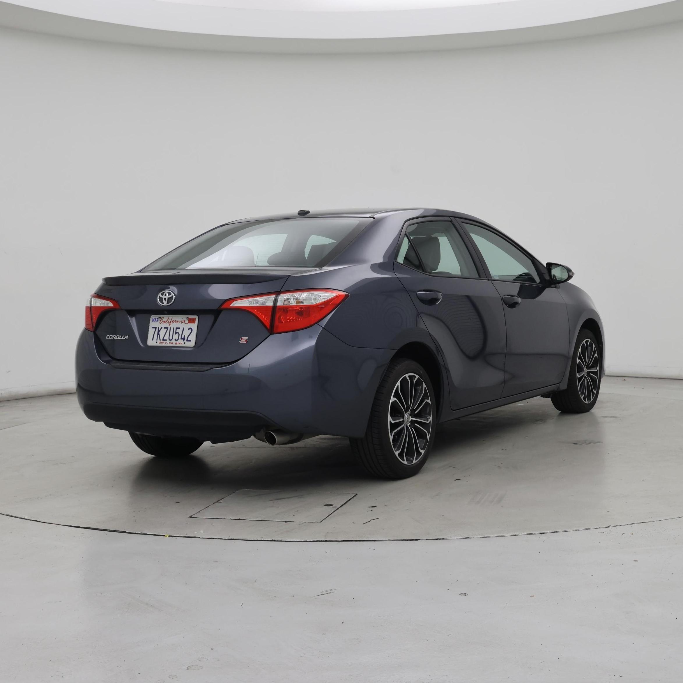 Thumbnail: 2015 Toyota Corolla - 8