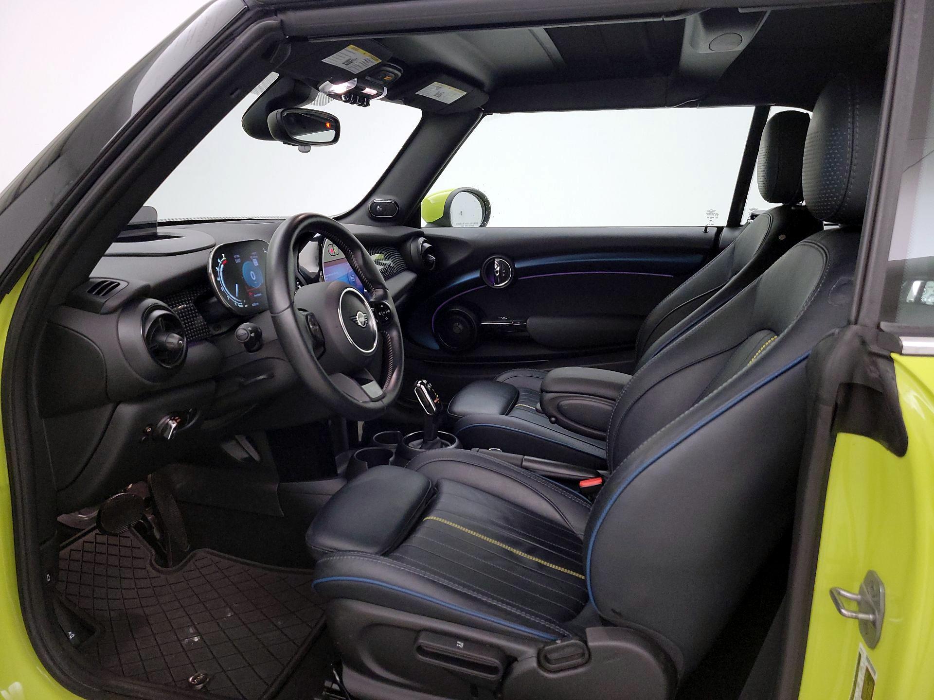 Thumbnail: 2022 MINI Cooper - 11