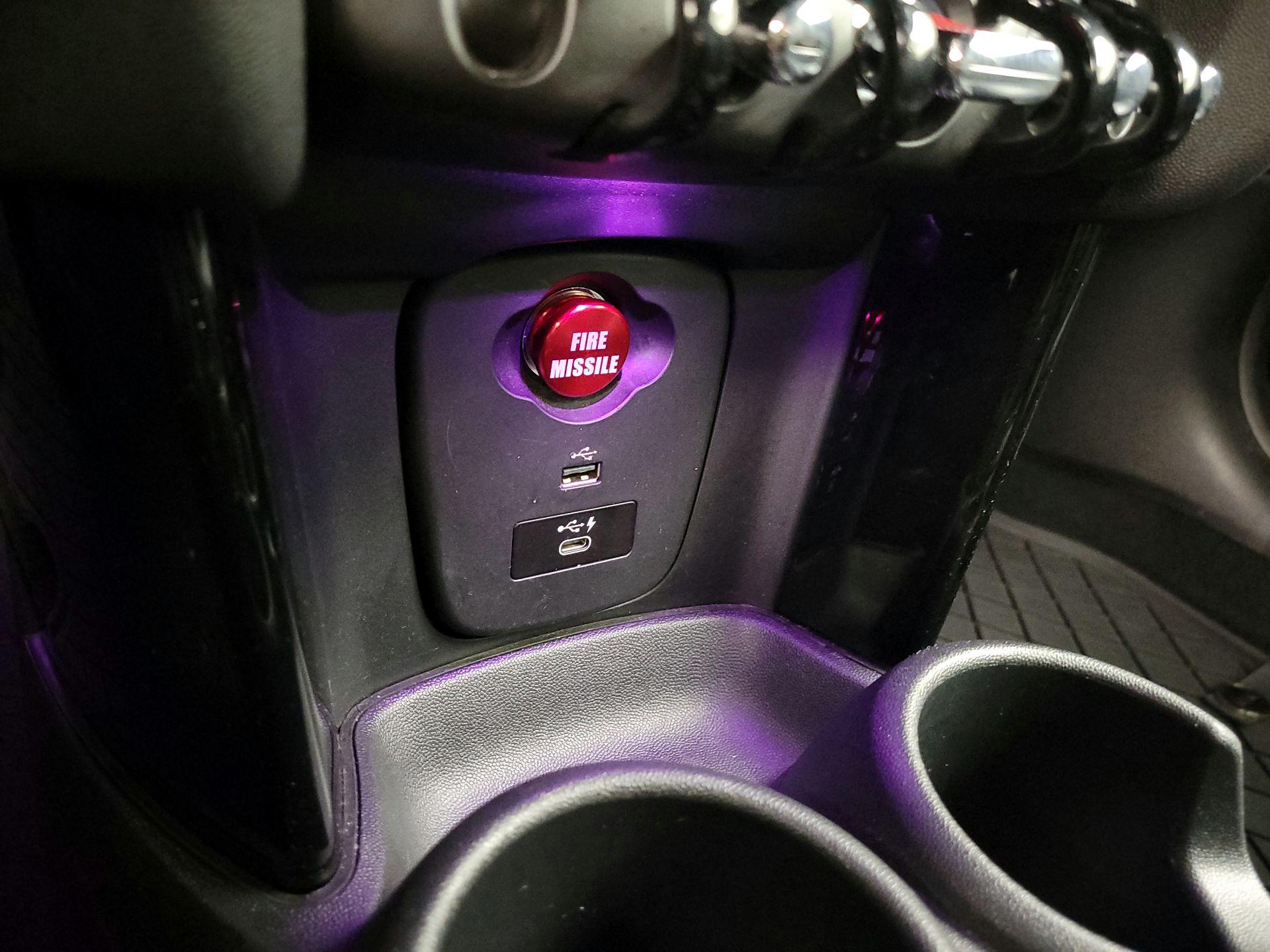 Thumbnail: 2022 MINI Cooper - 18